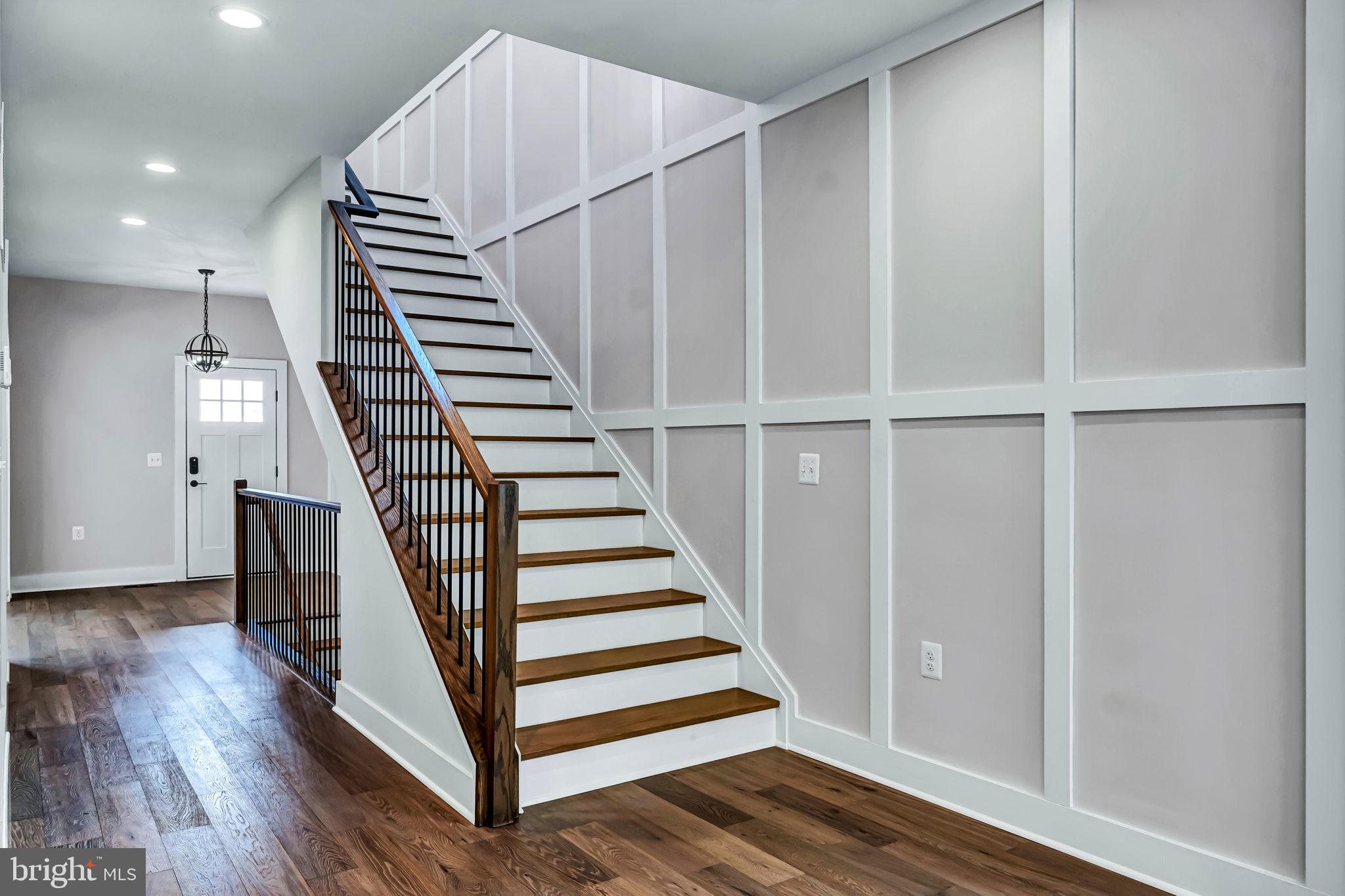 DOUGLAS PARK - Residential