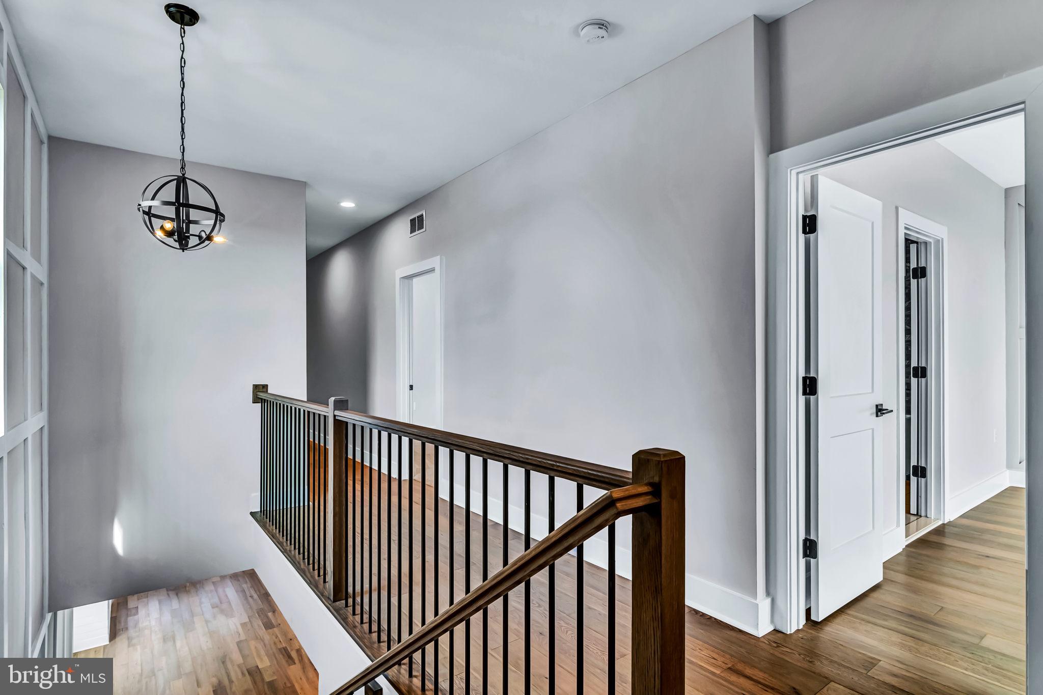 DOUGLAS PARK - Residential