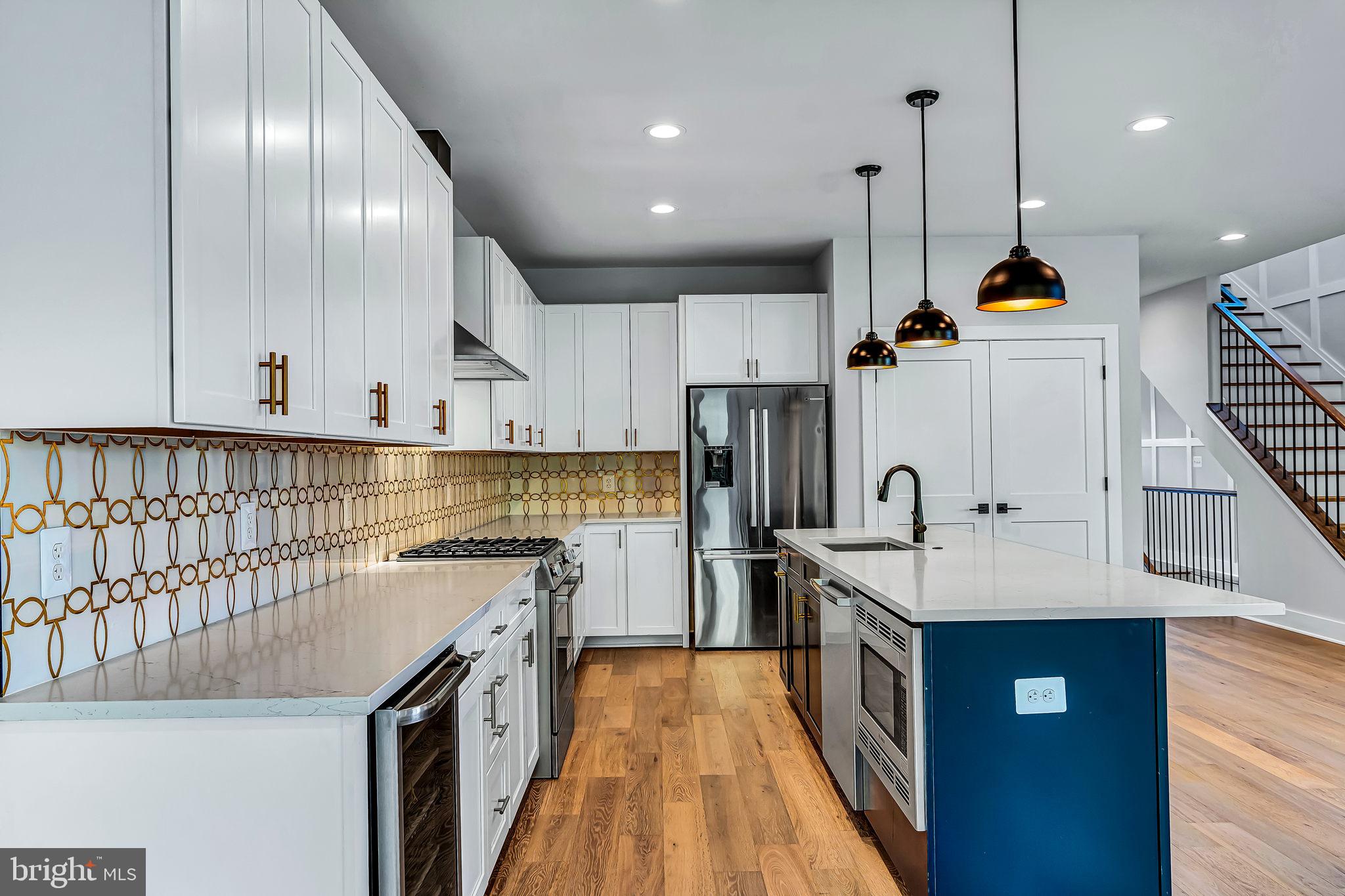 DOUGLAS PARK - Residential