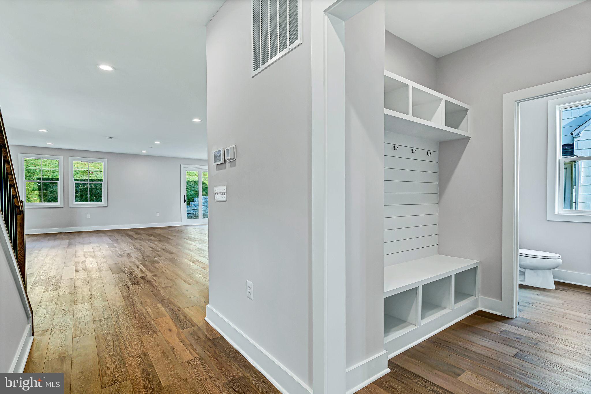 DOUGLAS PARK - Residential