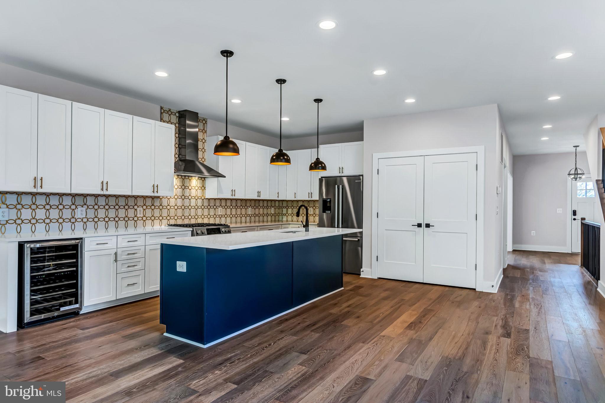 DOUGLAS PARK - Residential