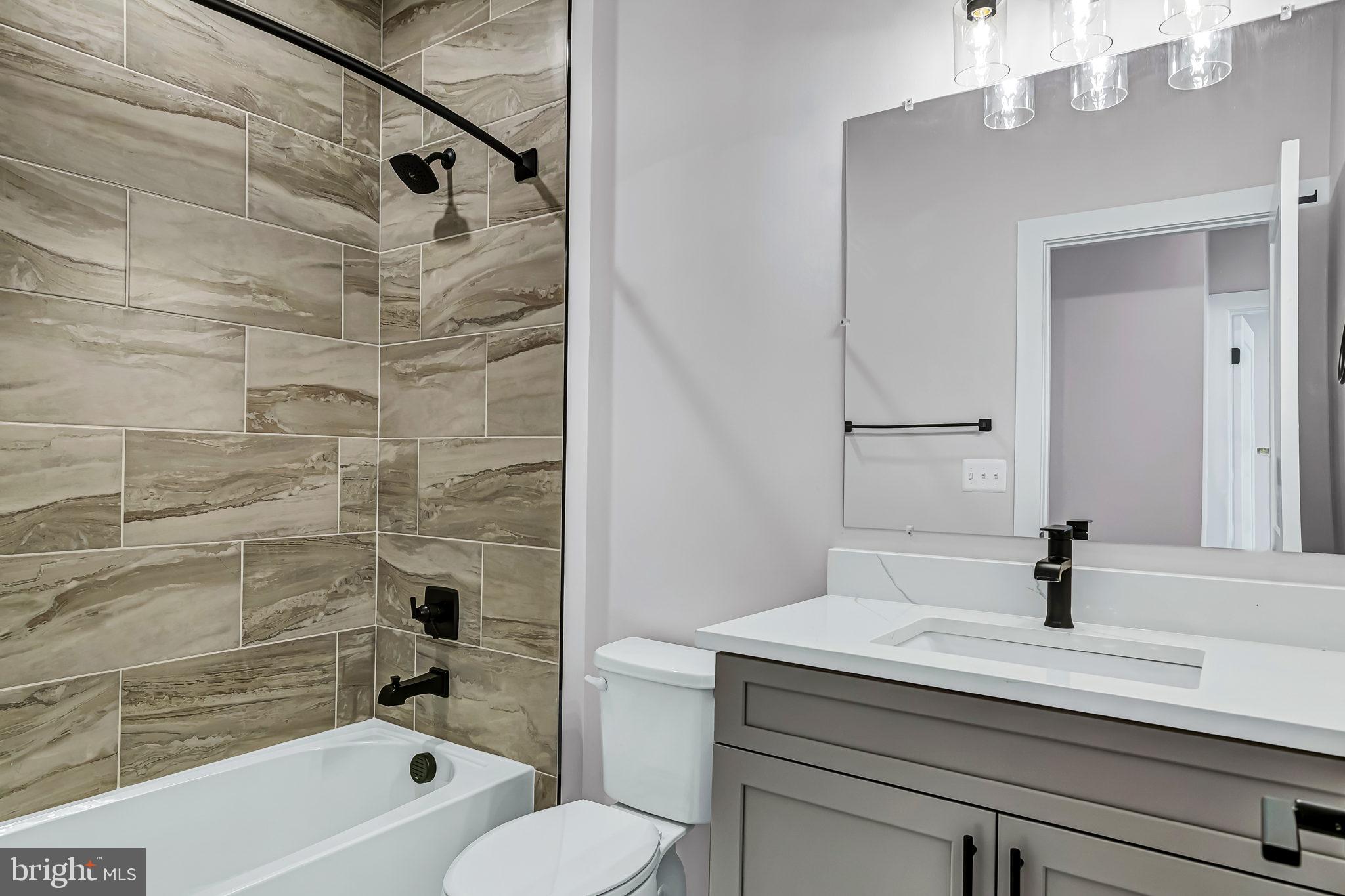 DOUGLAS PARK - Residential