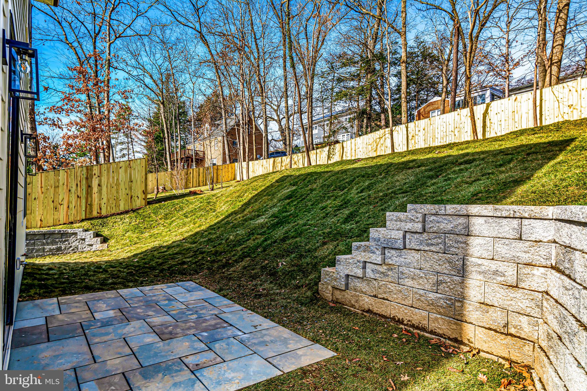 DOUGLAS PARK - Residential