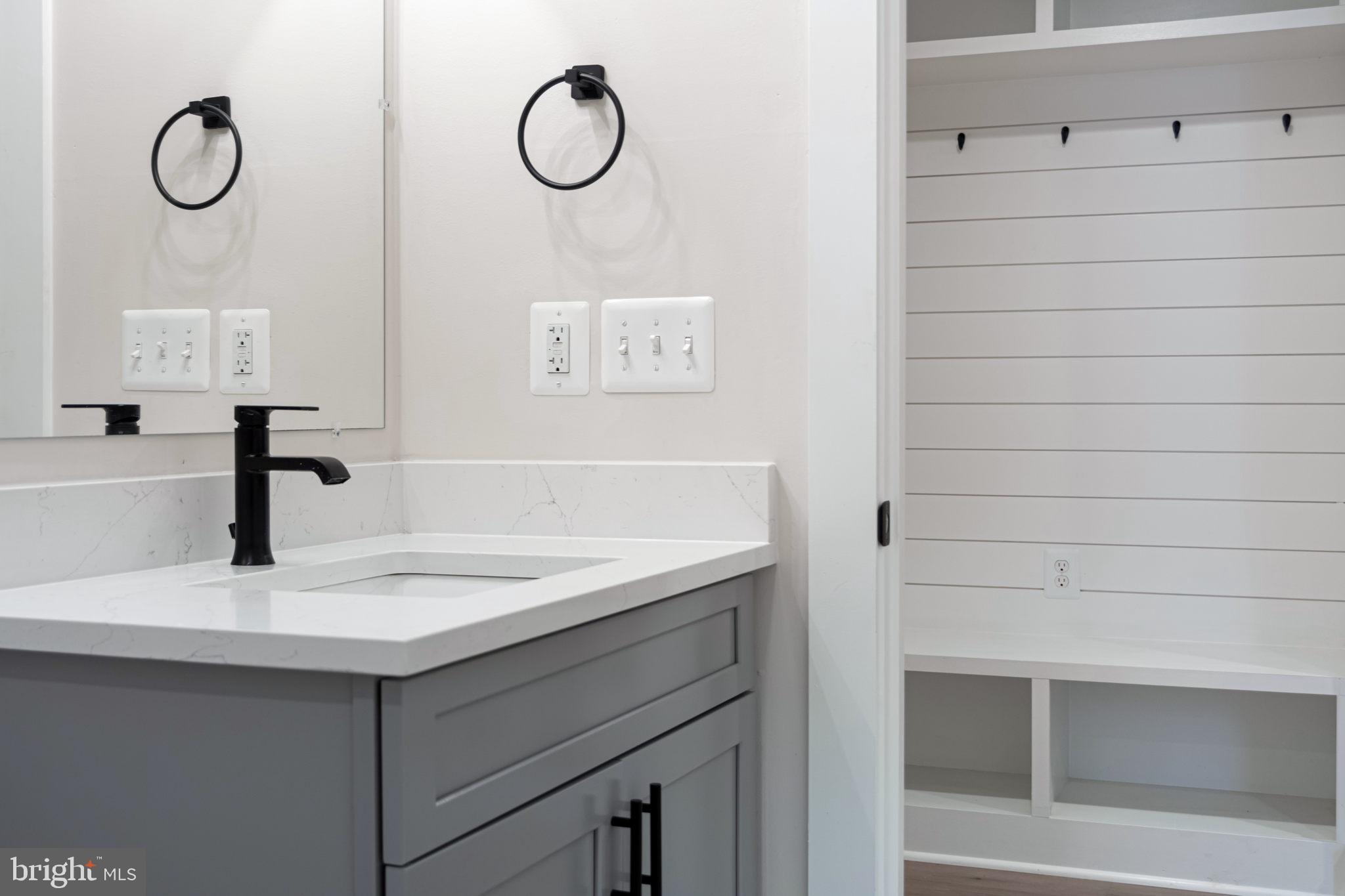 DOUGLAS PARK - Residential