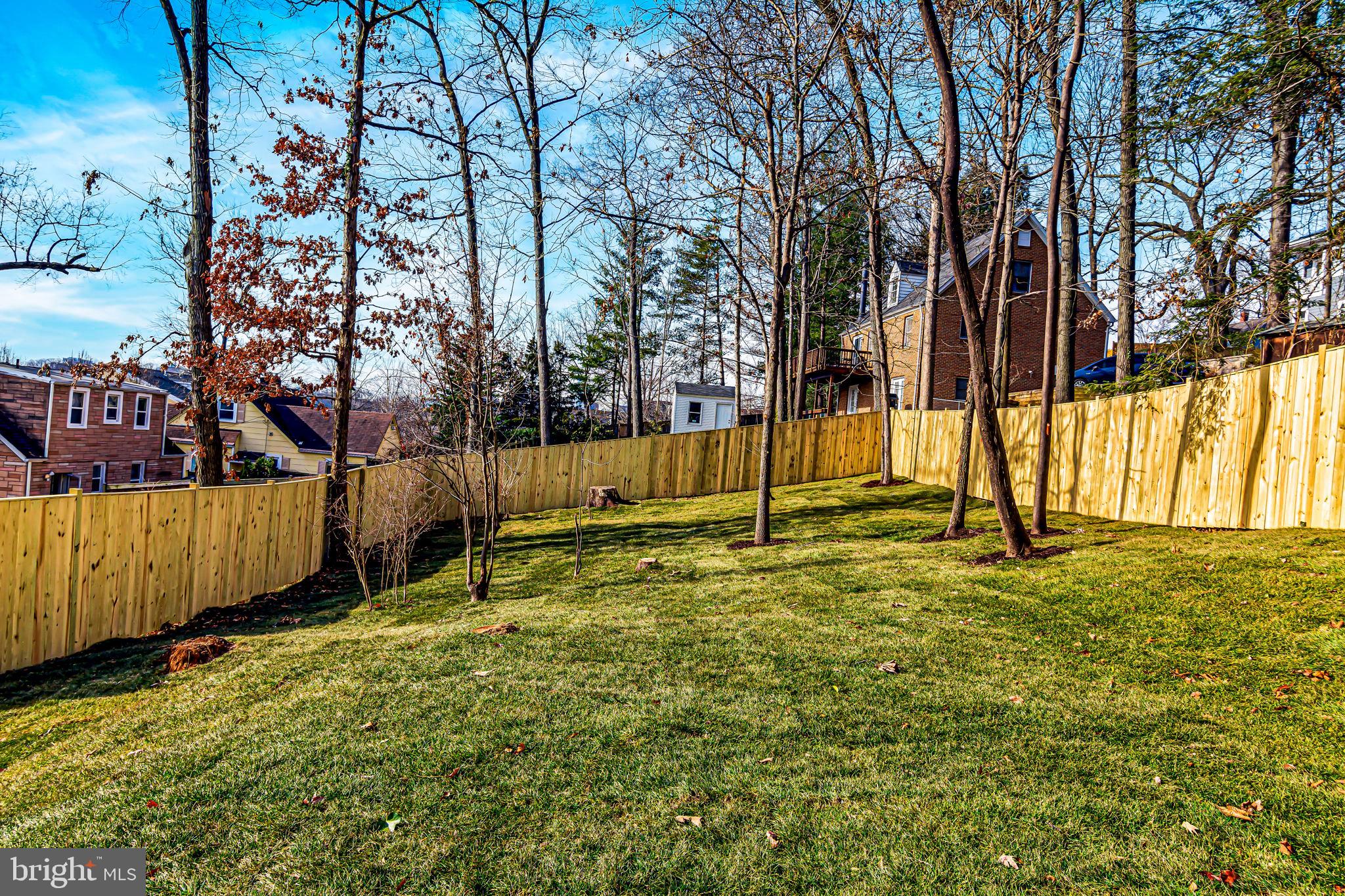 DOUGLAS PARK - Residential