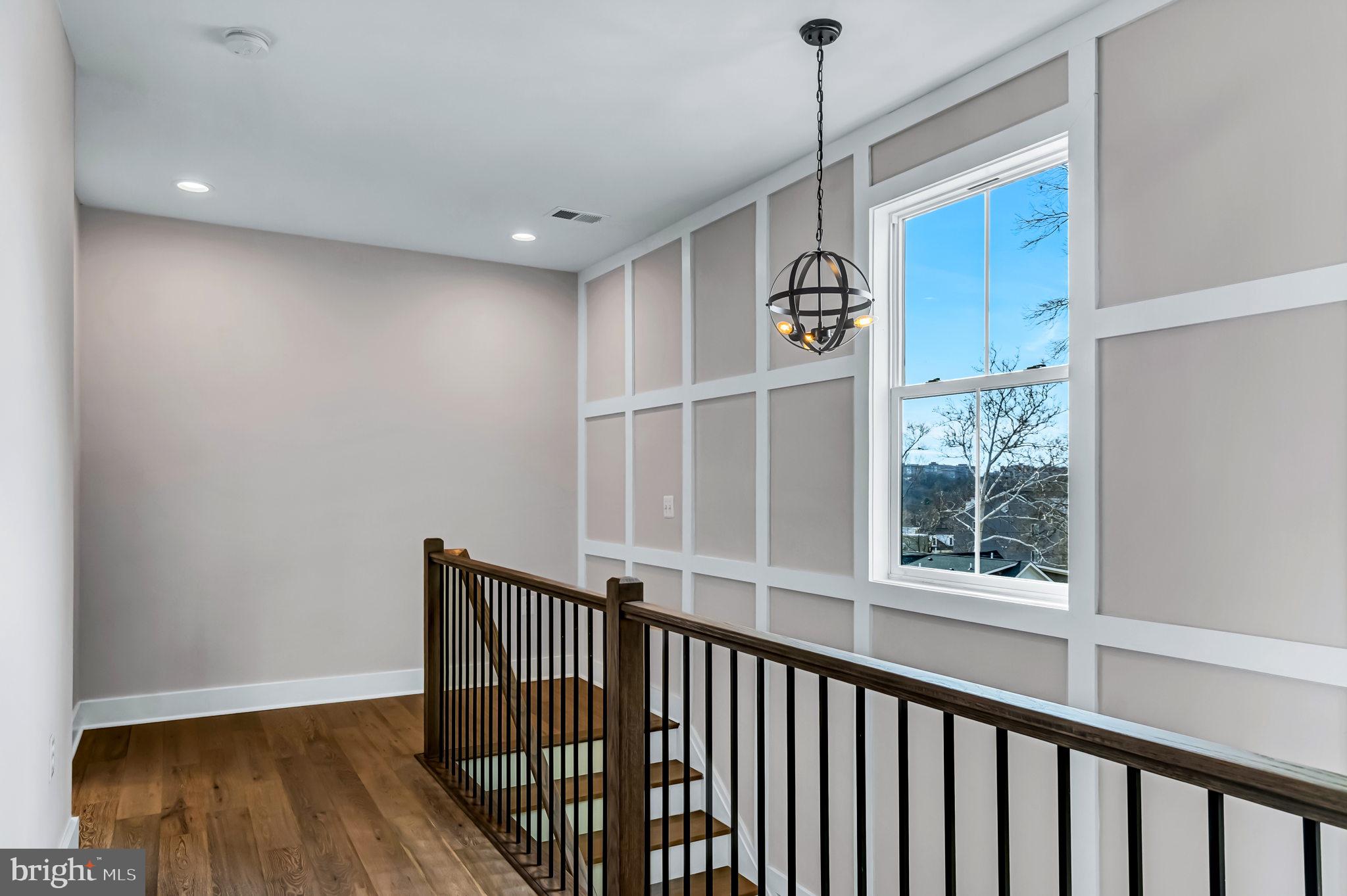 DOUGLAS PARK - Residential