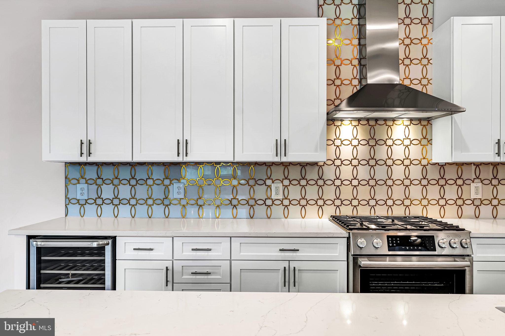 DOUGLAS PARK - Residential