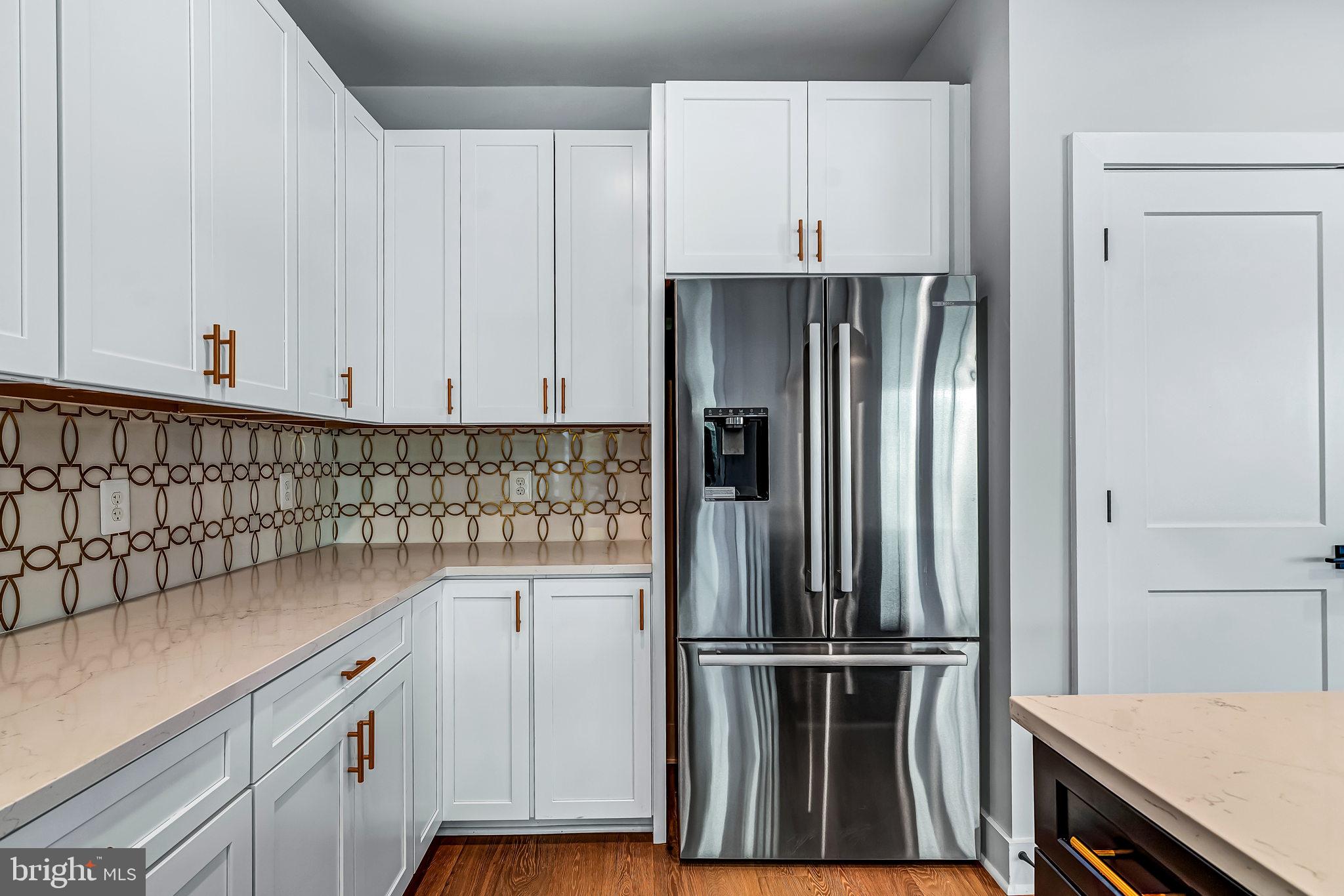 DOUGLAS PARK - Residential