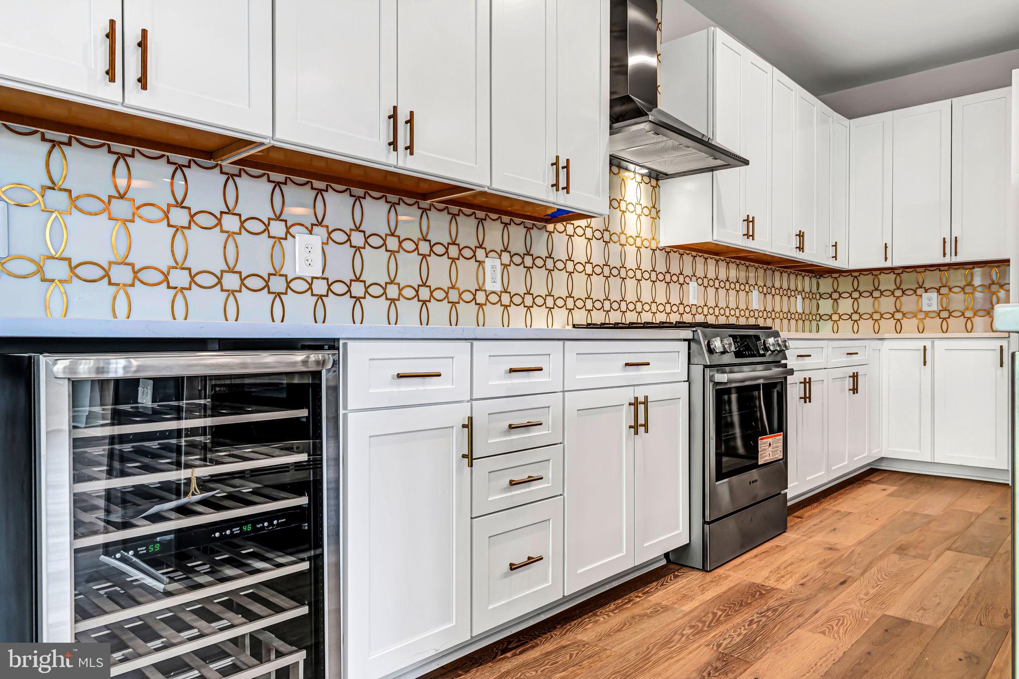 DOUGLAS PARK - Residential