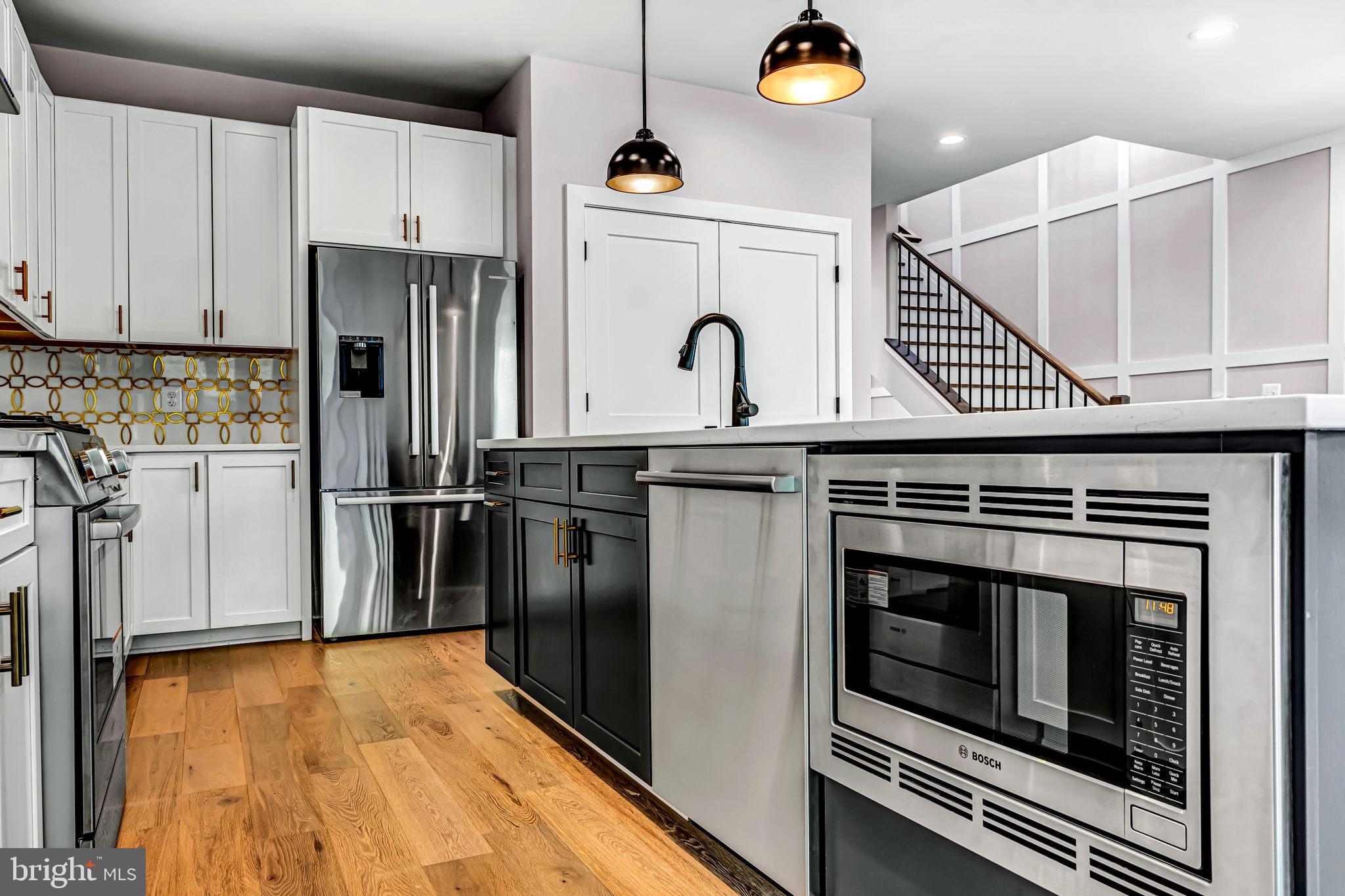 DOUGLAS PARK - Residential