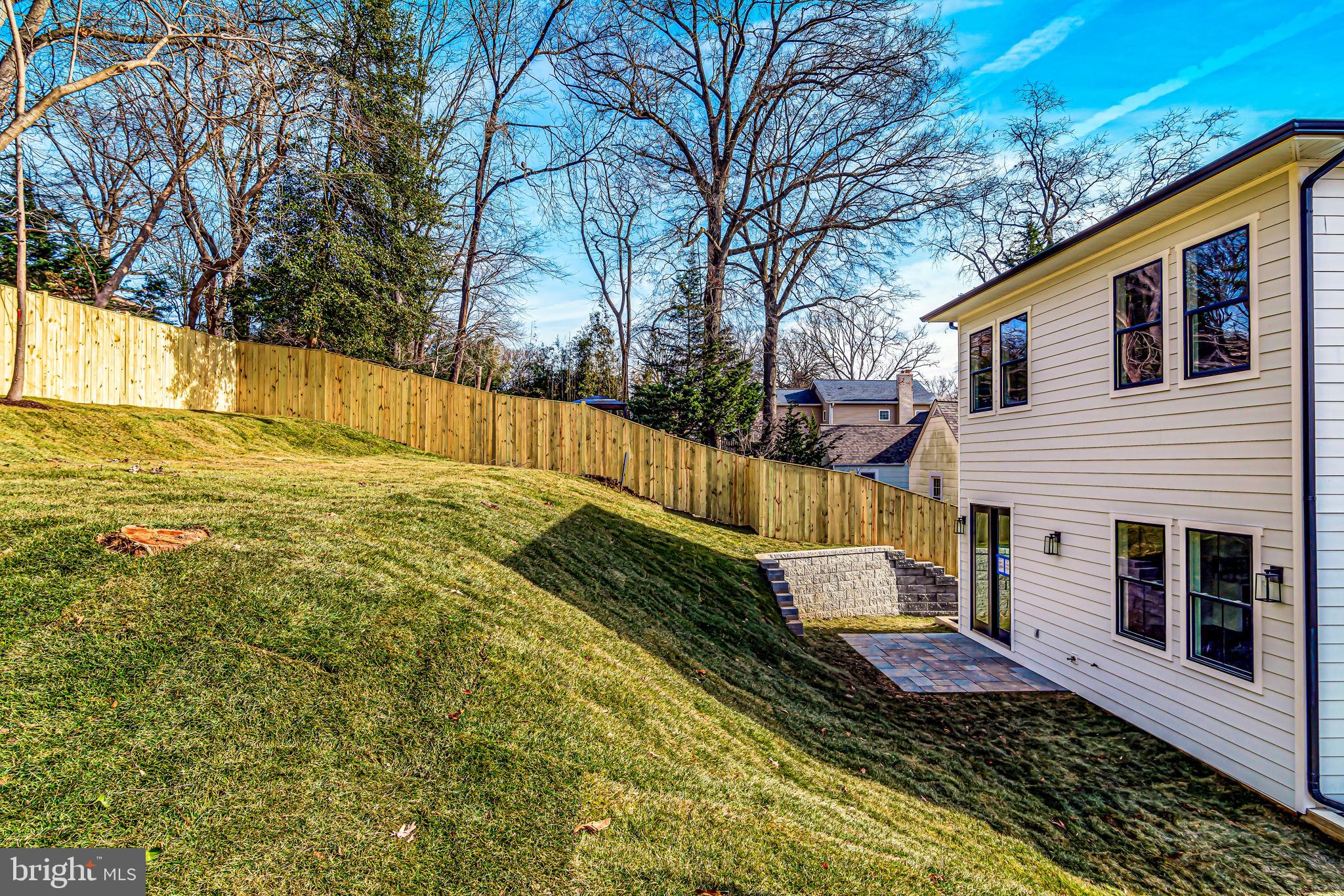 DOUGLAS PARK - Residential