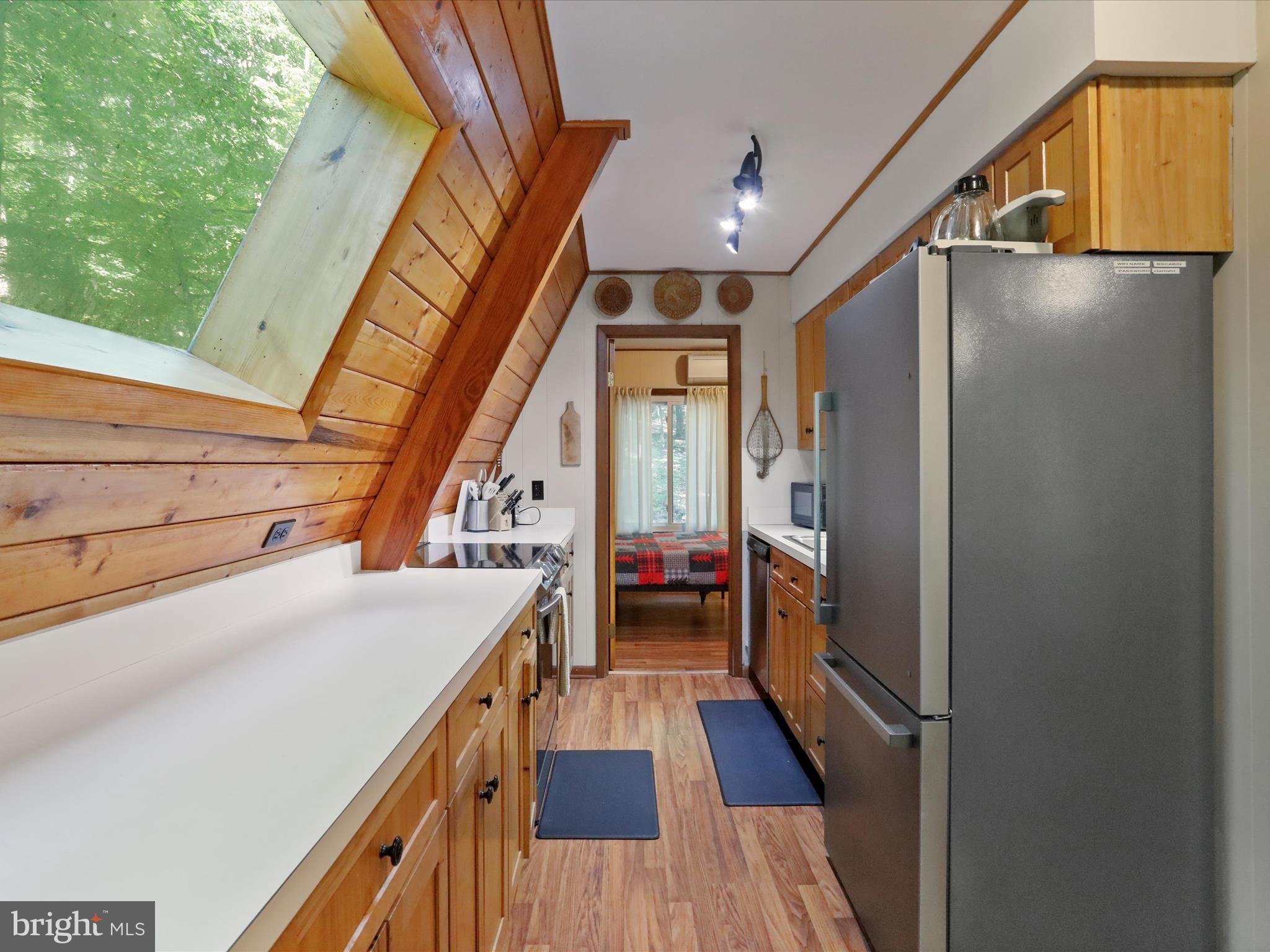 COOLFONT MOUNTAINSIDE - Residential