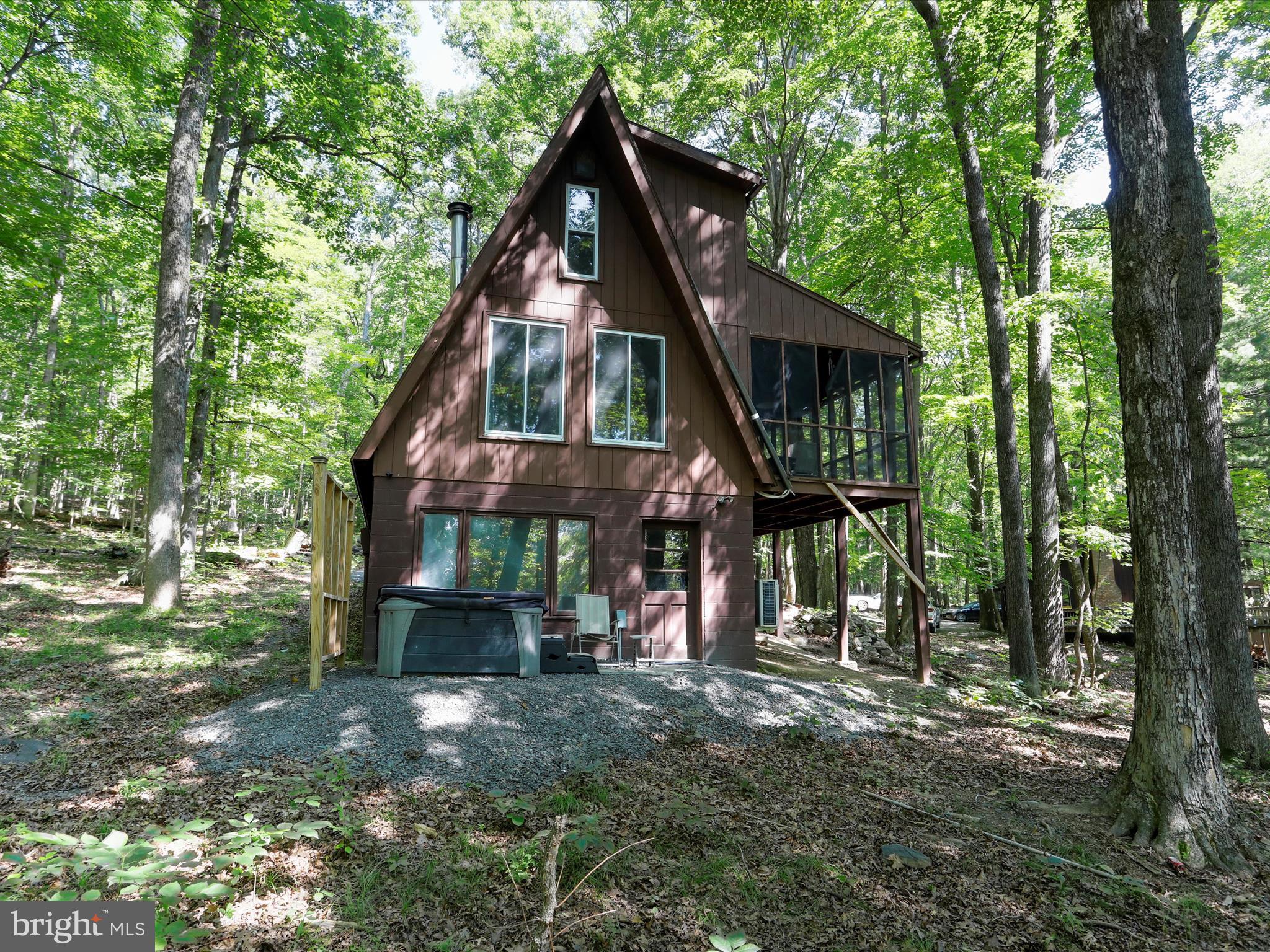 COOLFONT MOUNTAINSIDE - Residential