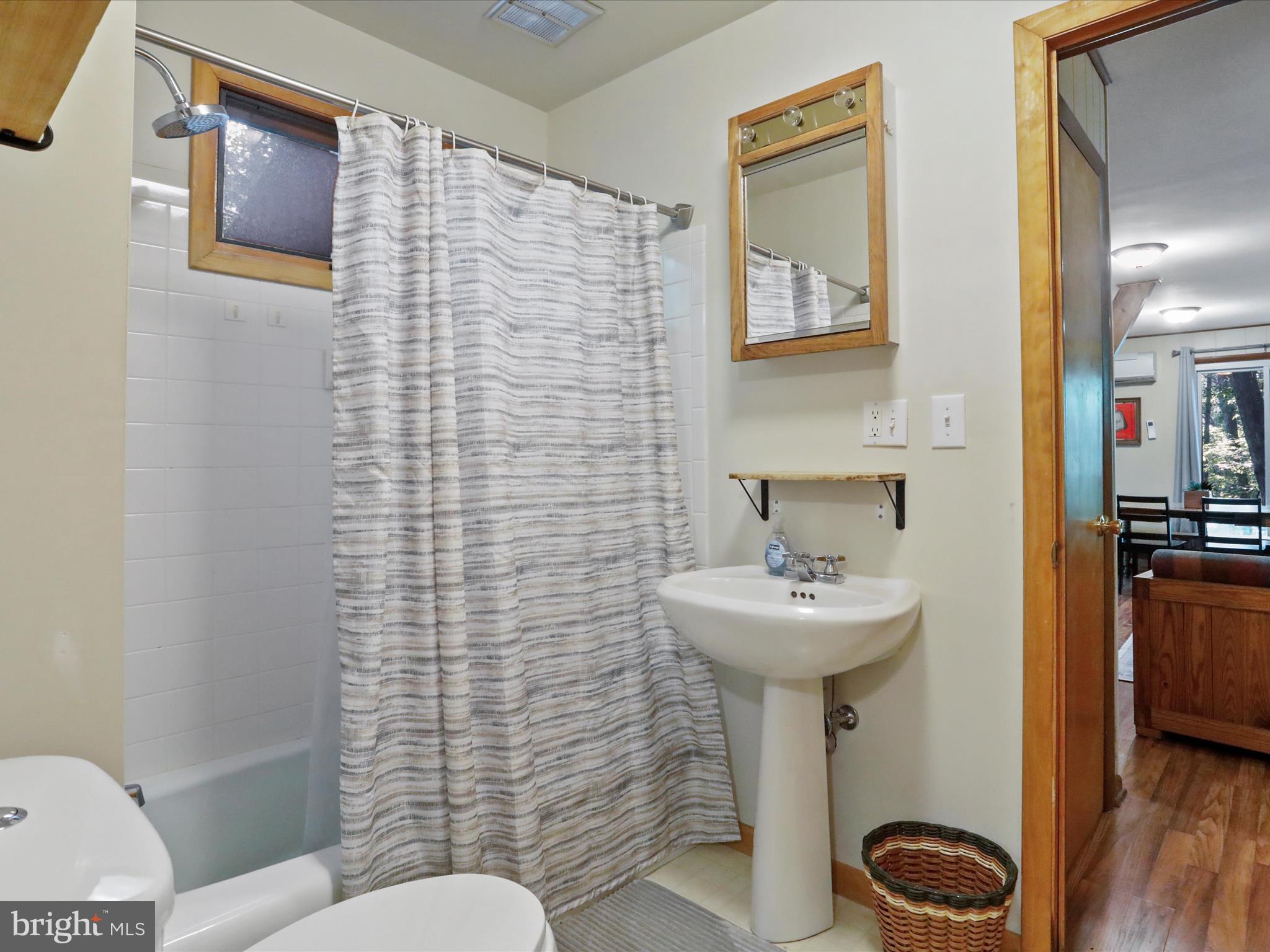 COOLFONT MOUNTAINSIDE - Residential