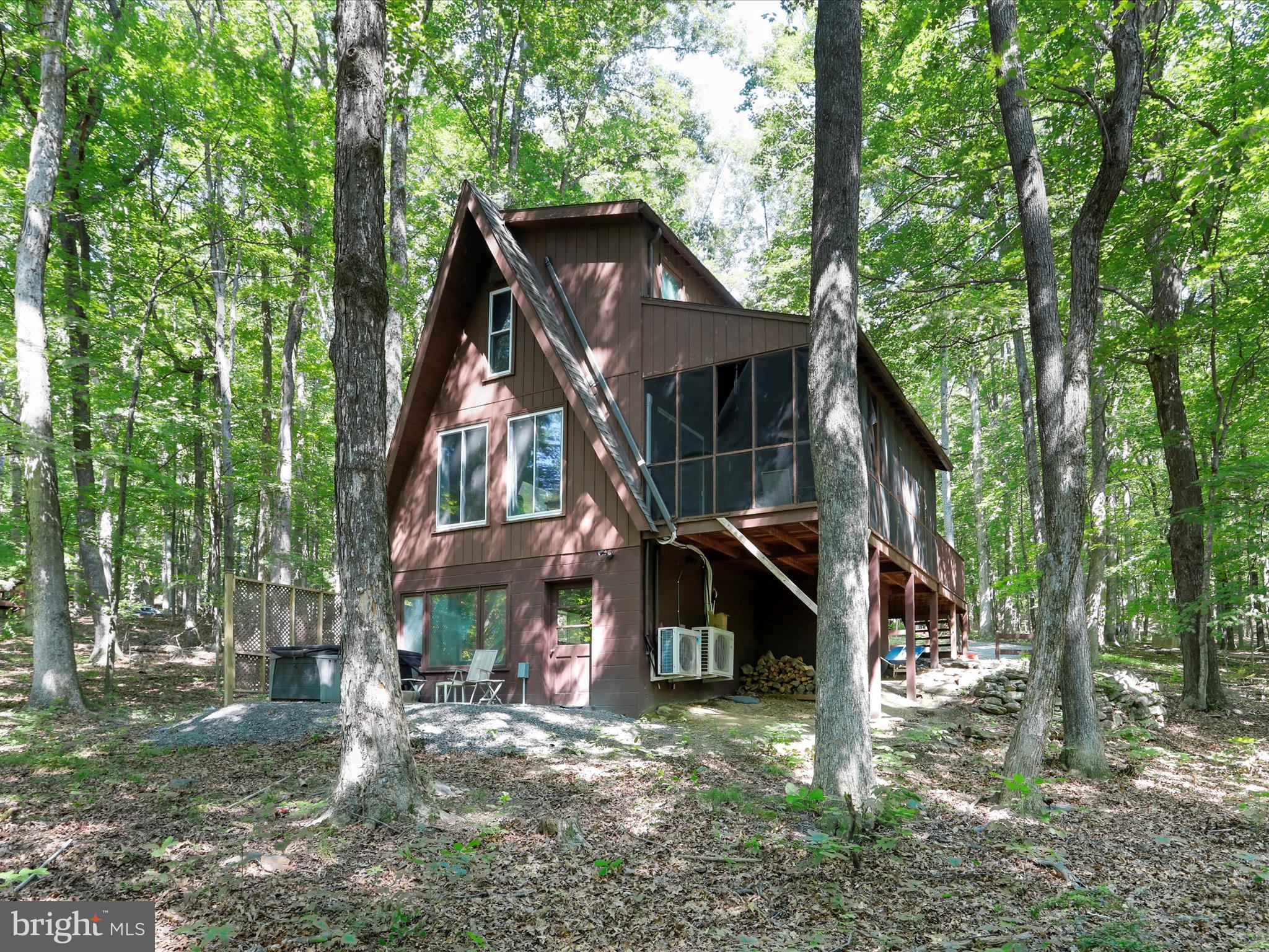 COOLFONT MOUNTAINSIDE - Residential