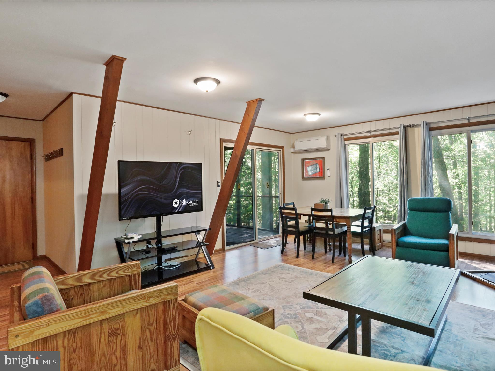 COOLFONT MOUNTAINSIDE - Residential