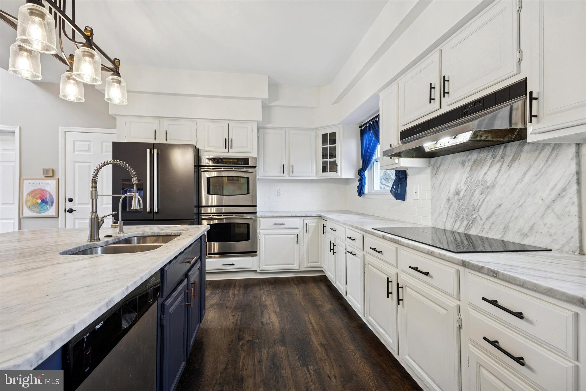 BARTON MEADOWS - Residential