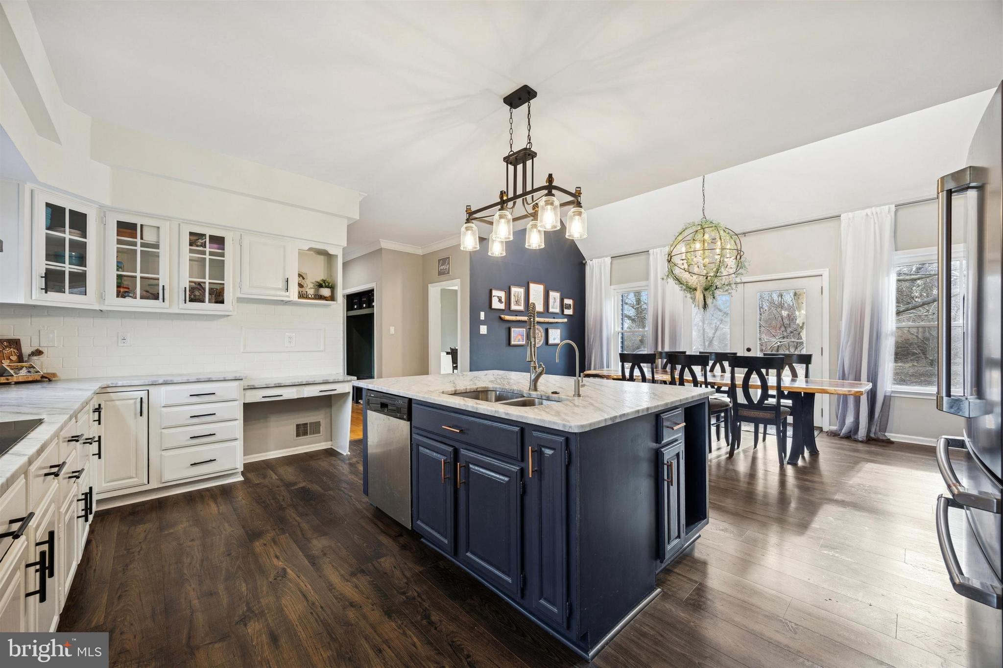 BARTON MEADOWS - Residential