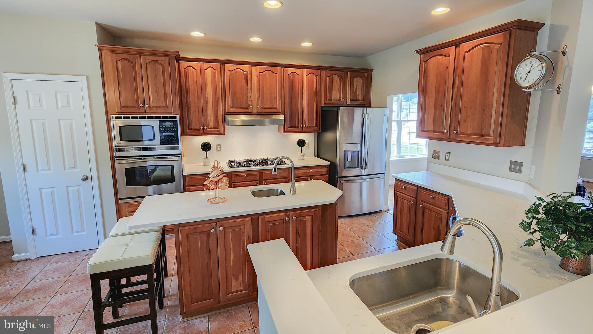 SOUTHGATE - Residential