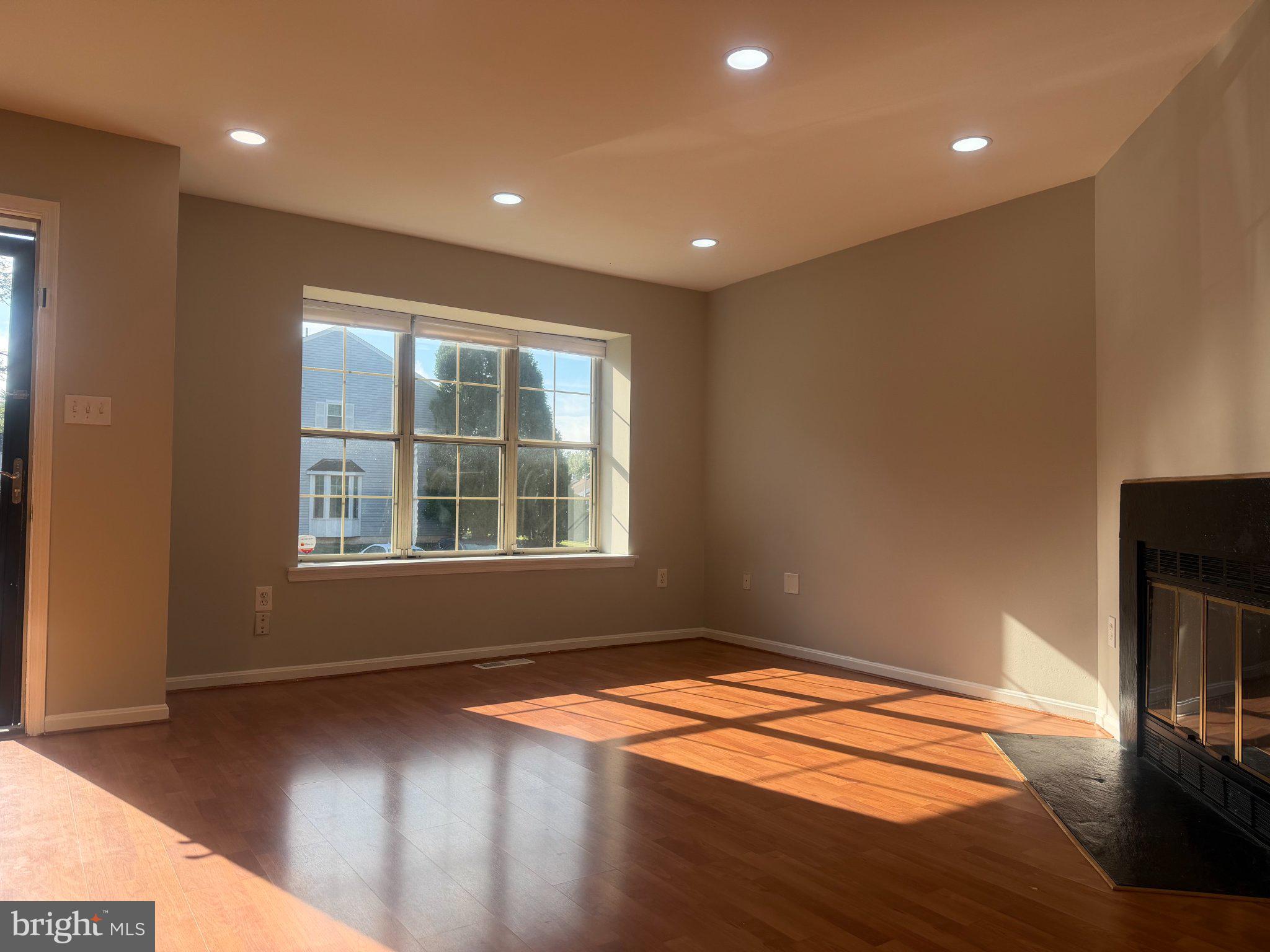 14533 RAVENSCAR COURT