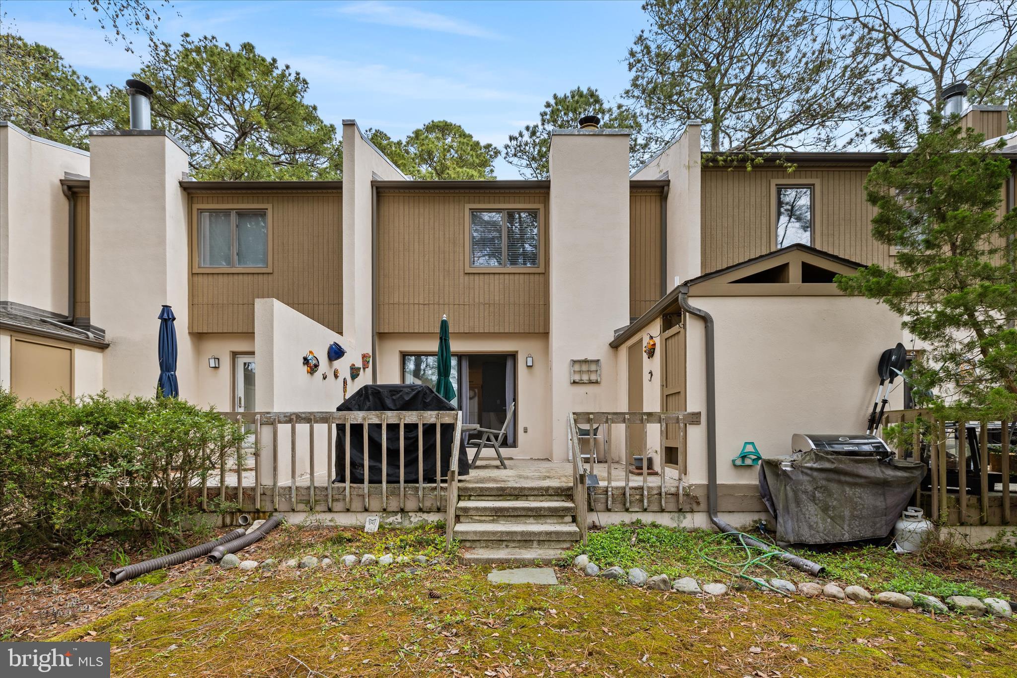 VILLAS OF BETHANY WEST - Residential