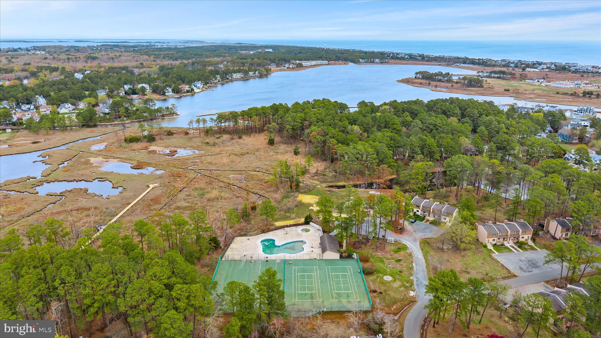 VILLAS OF BETHANY WEST - Residential