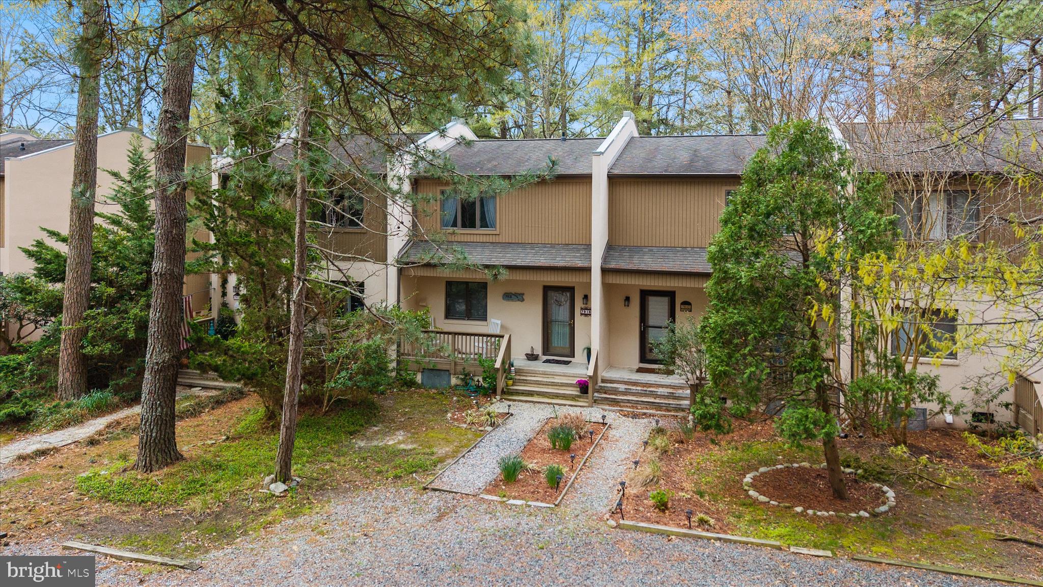 VILLAS OF BETHANY WEST - Residential