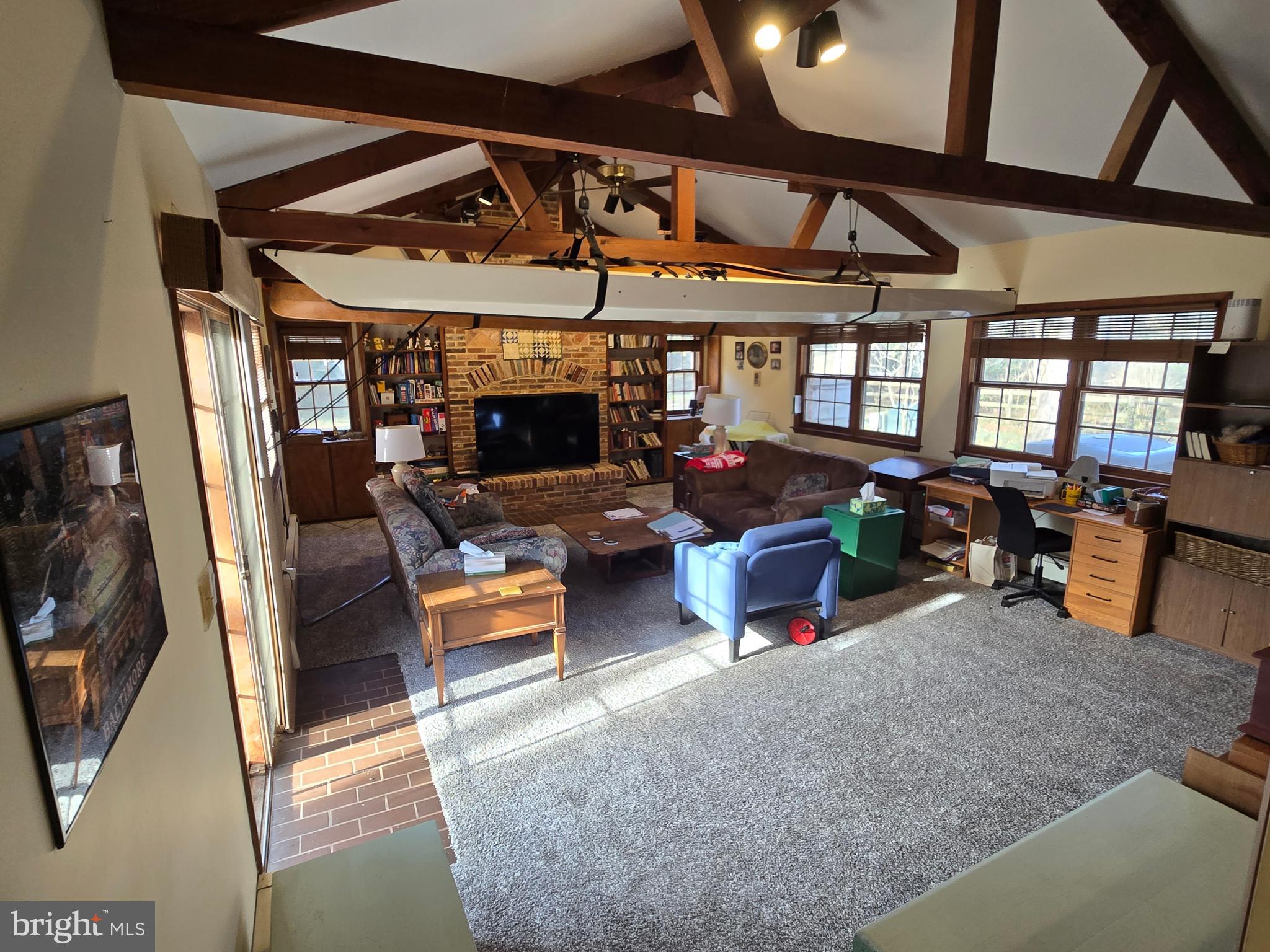 BEACON HILL - Residential