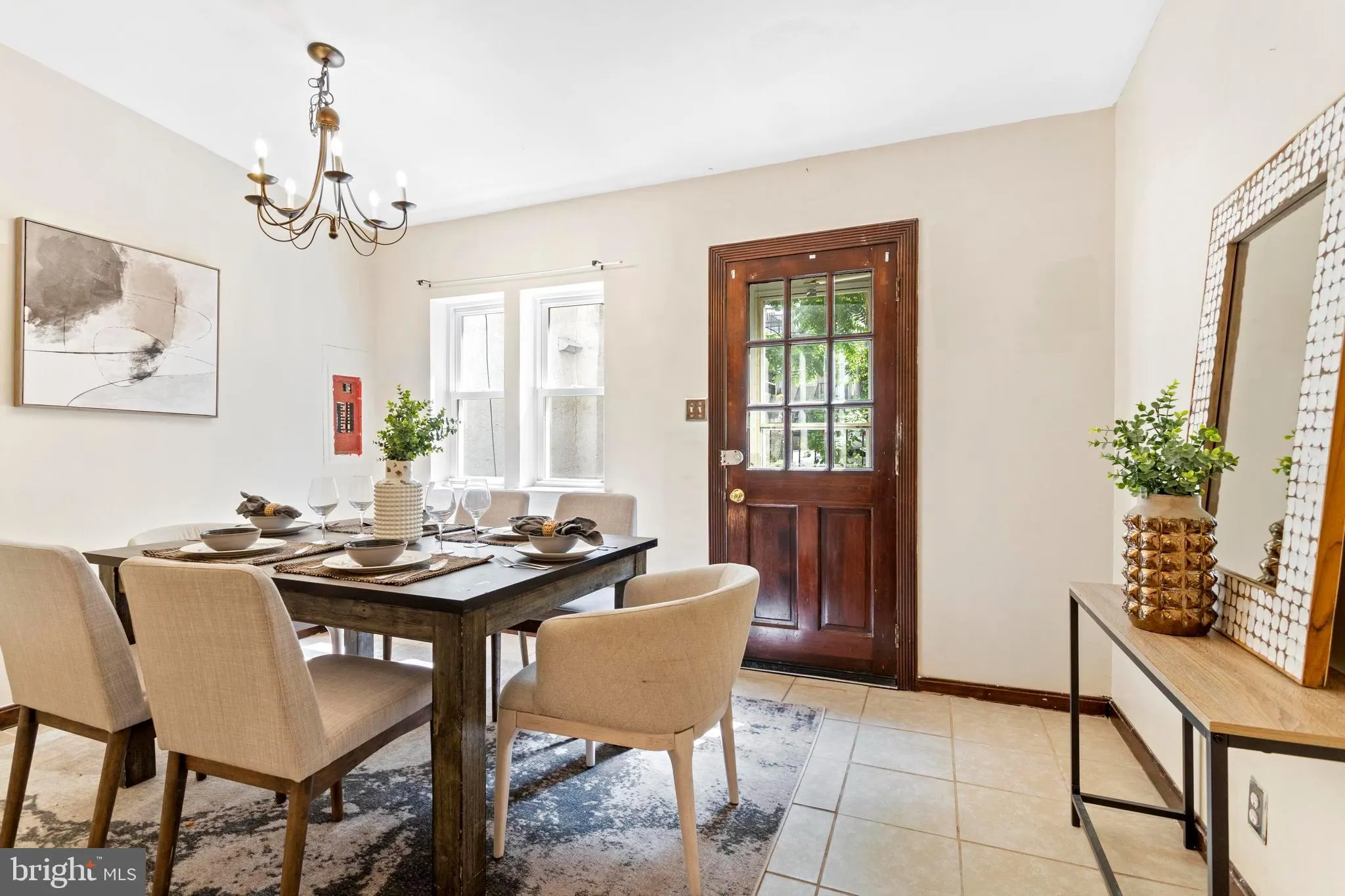 Baltimore, Maryland 21230, United States, 3 Bedrooms Bedrooms, ,1 BathroomBathrooms,Residential,Active,228733