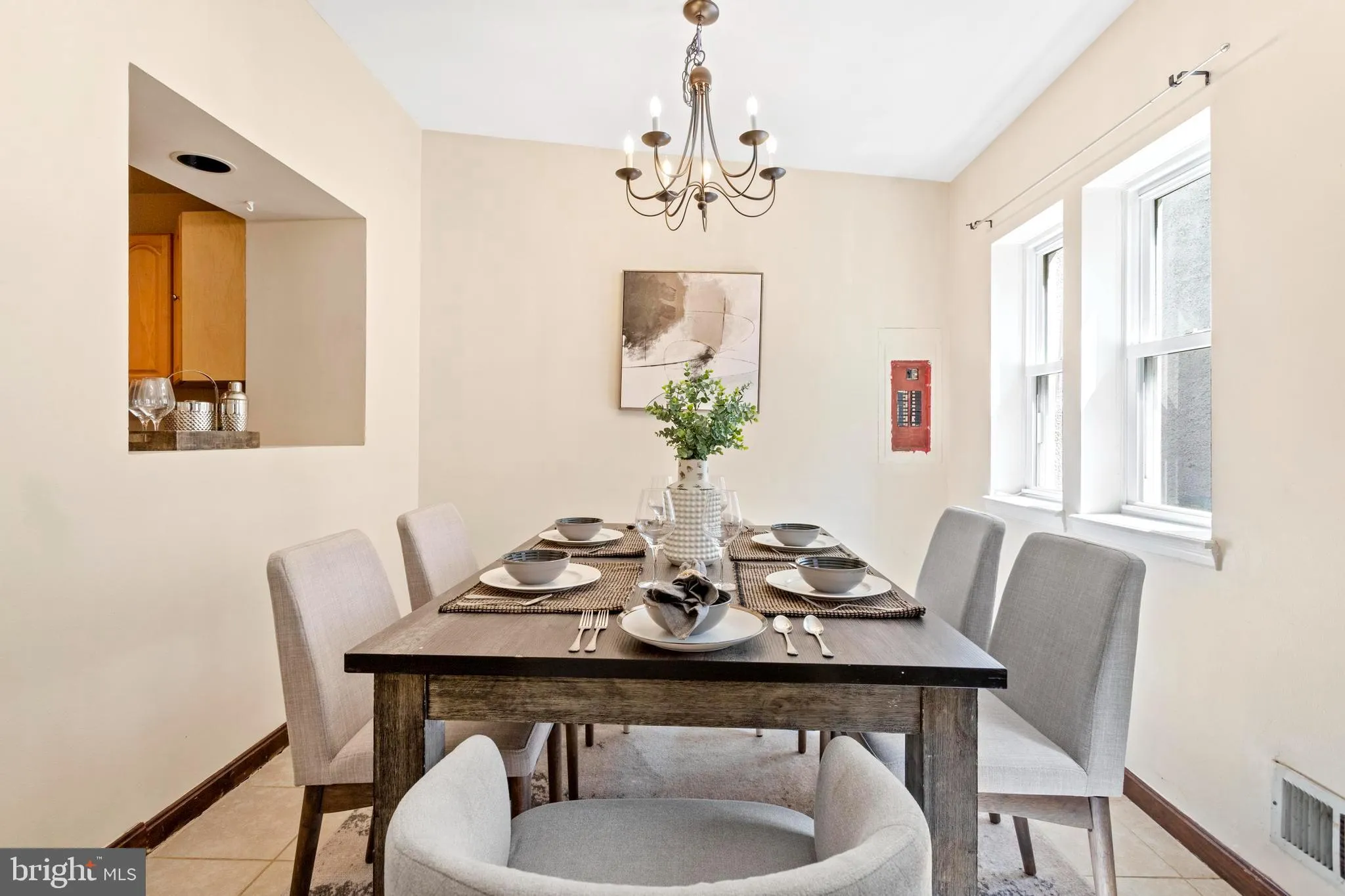 Baltimore, Maryland 21230, United States, 3 Bedrooms Bedrooms, ,1 BathroomBathrooms,Residential,Active,228733