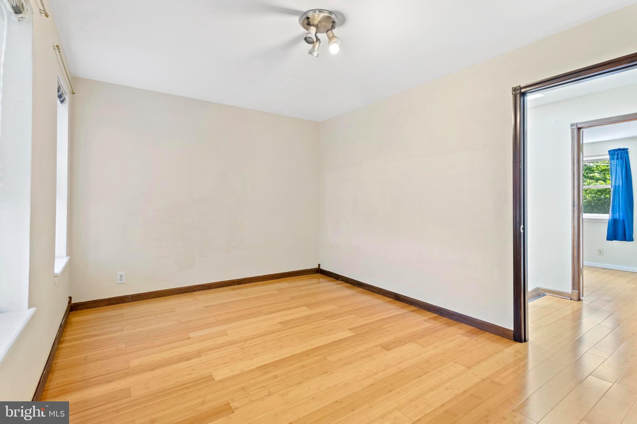 FEDERAL HILL HISTORIC DISTRICT - Residential Lease