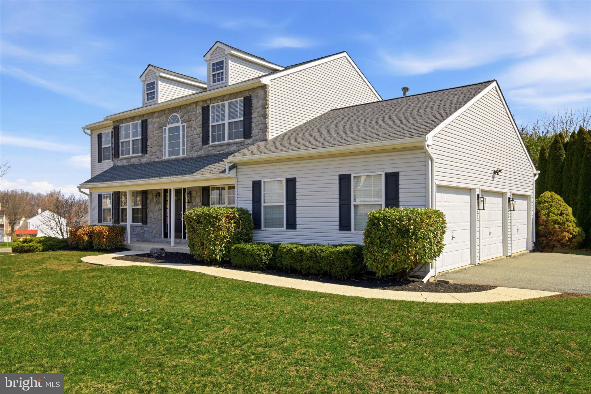 MAUGERS MILL ESTS - Residential