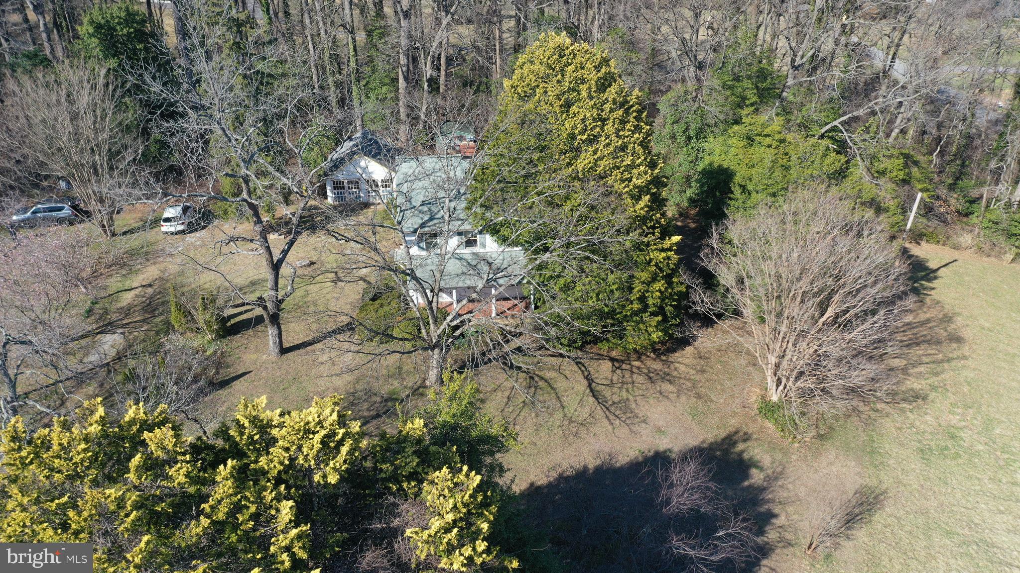 PLEASANT PLAINS - Residential