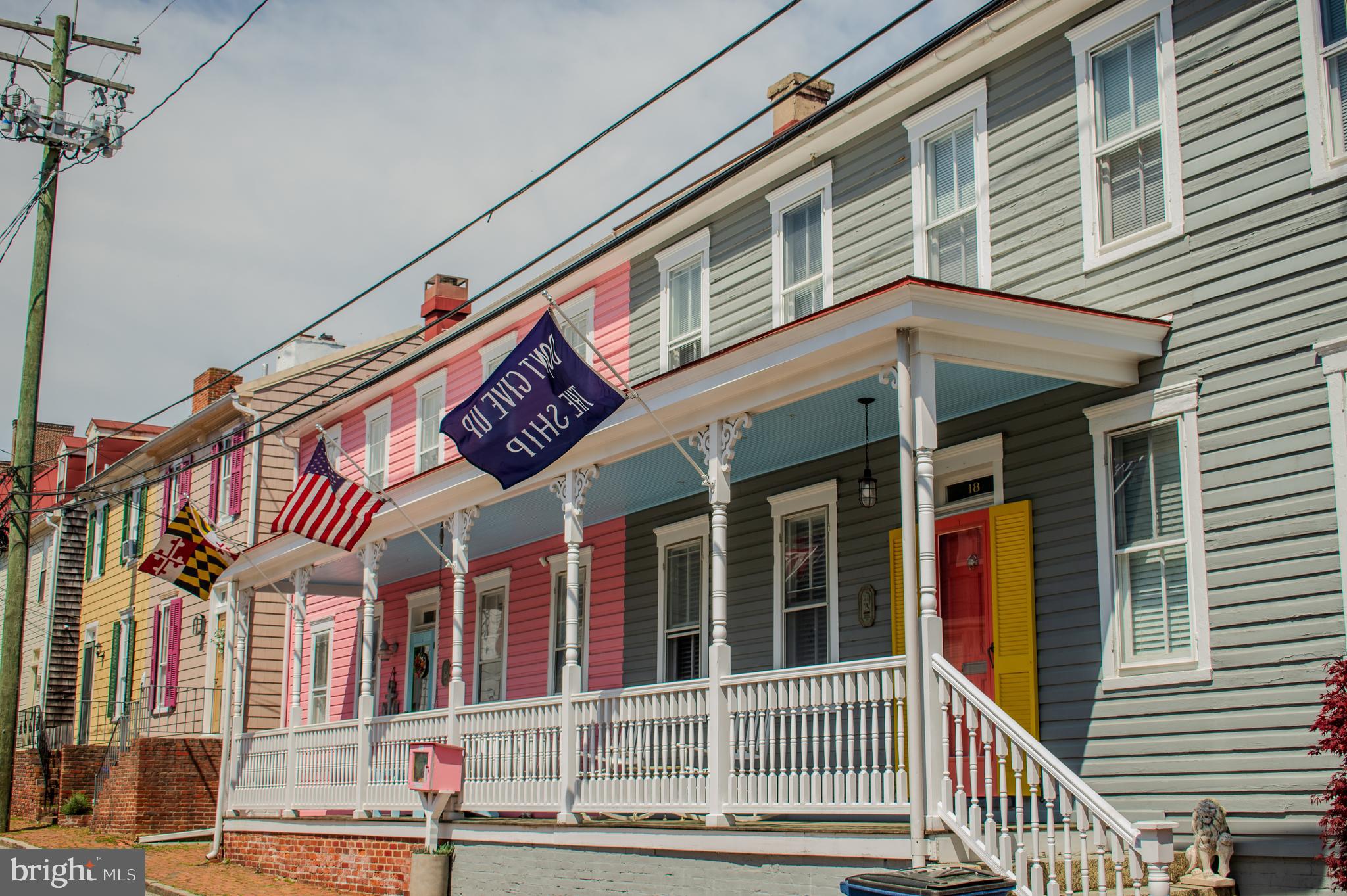 PLEASANT PLAINS - Residential