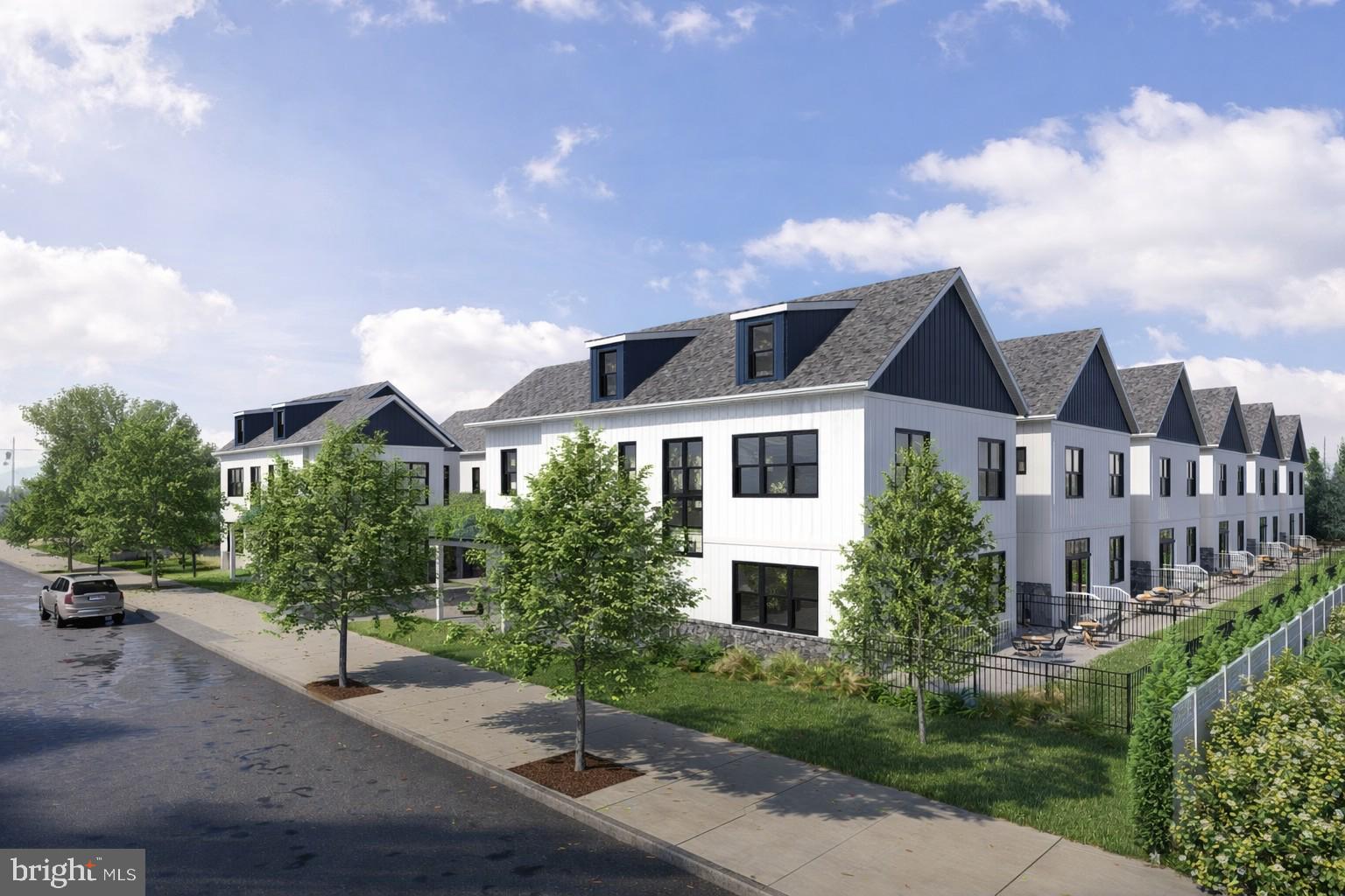 ROXBOROUGH - Residential