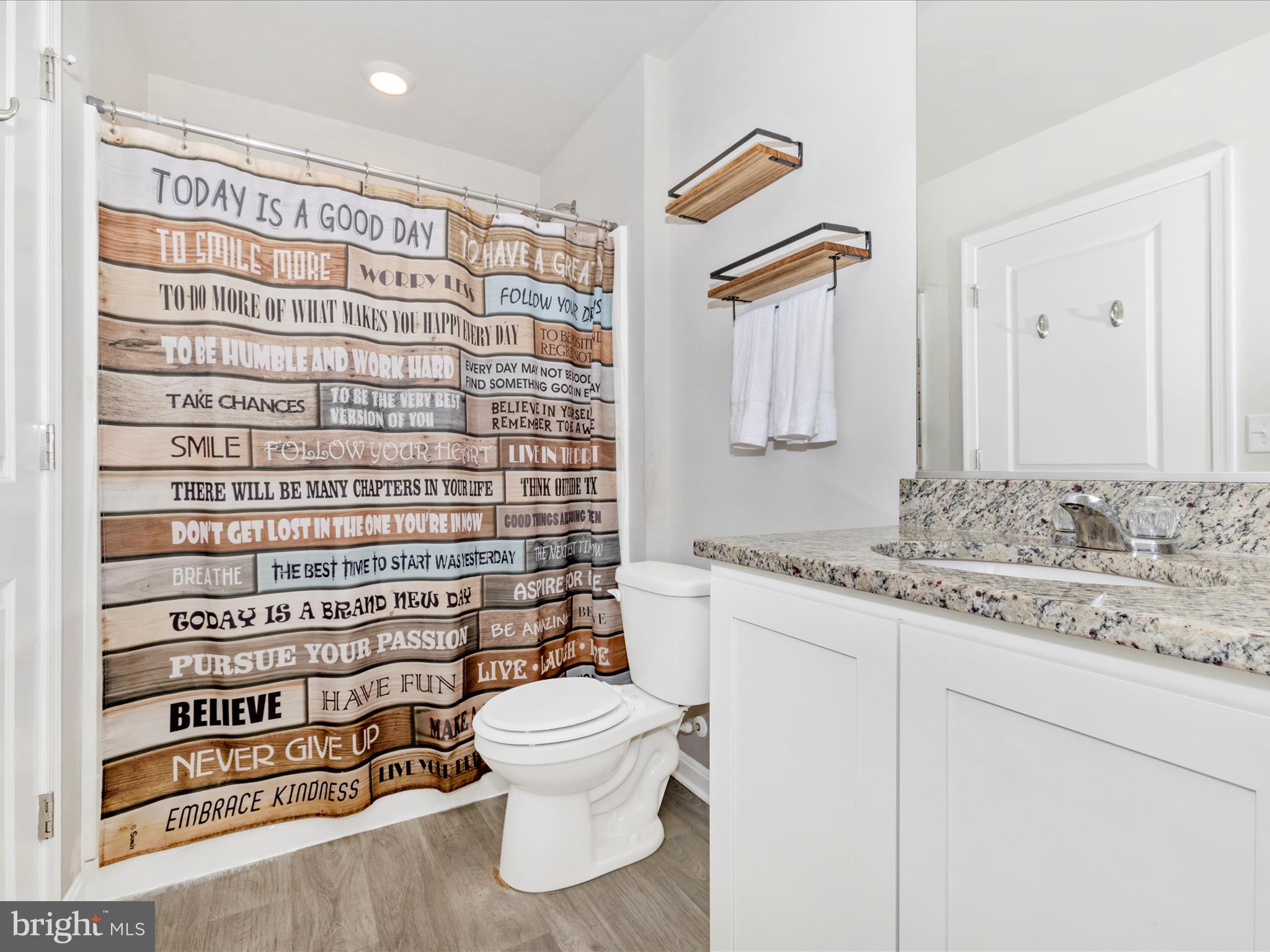 MARTINS RIDGE - Residential