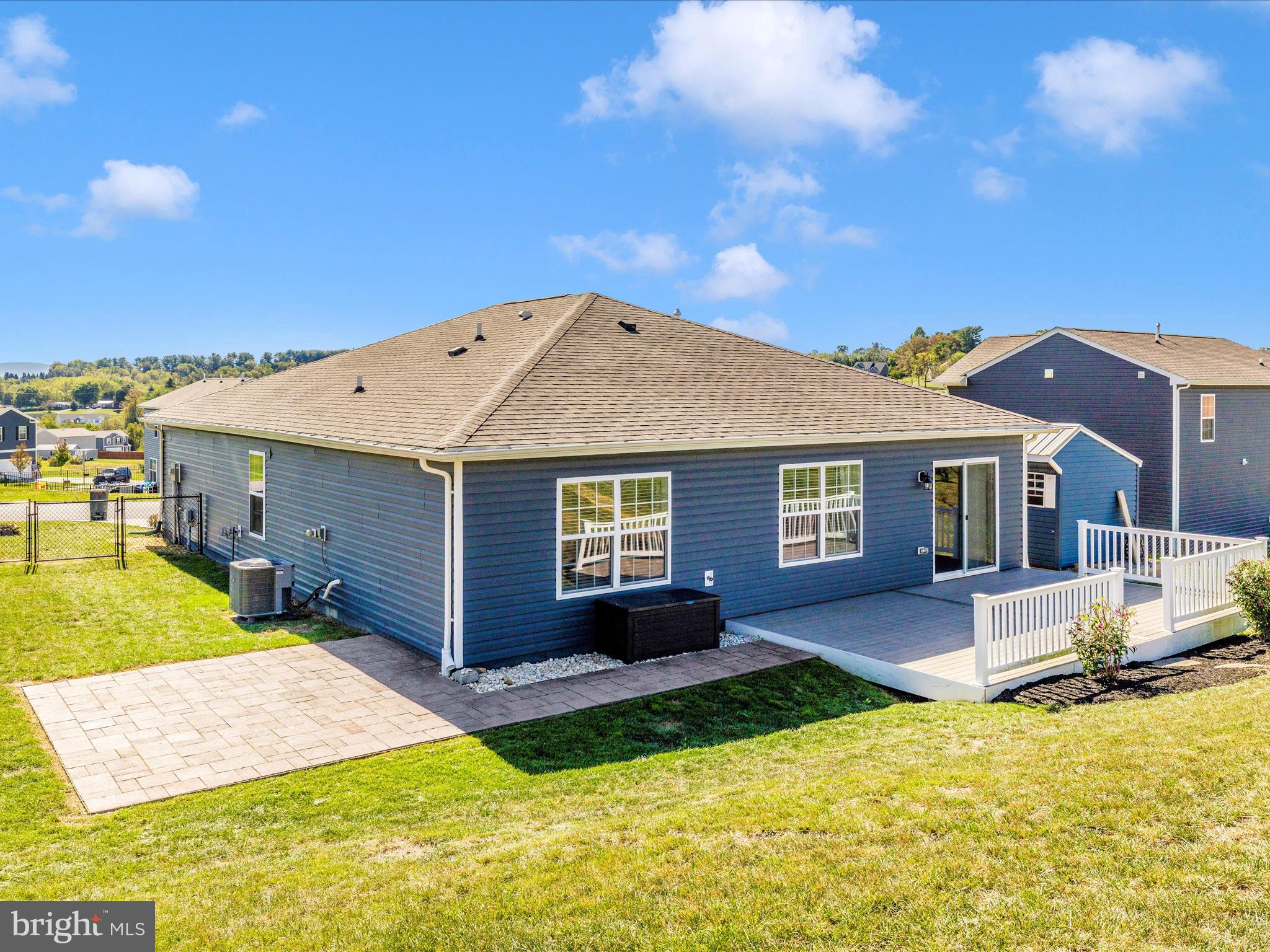 MARTINS RIDGE - Residential