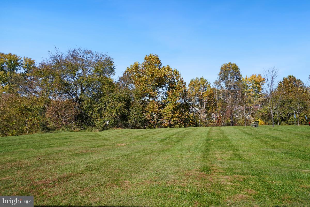 WESTLAKE PARK - Residential