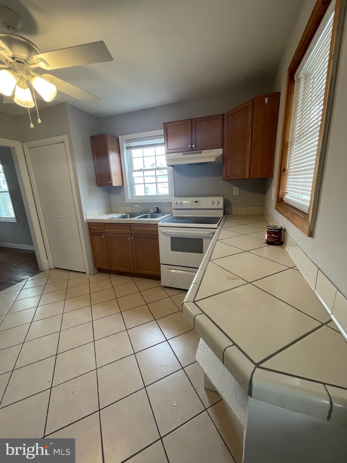 TOWN OF COLONIAL BEACH - Residential Lease