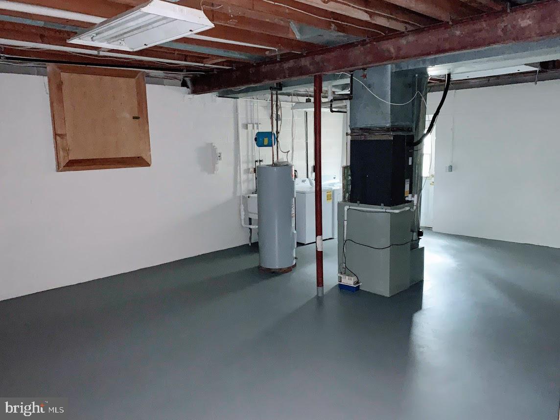 REISTERSTOWN - Residential