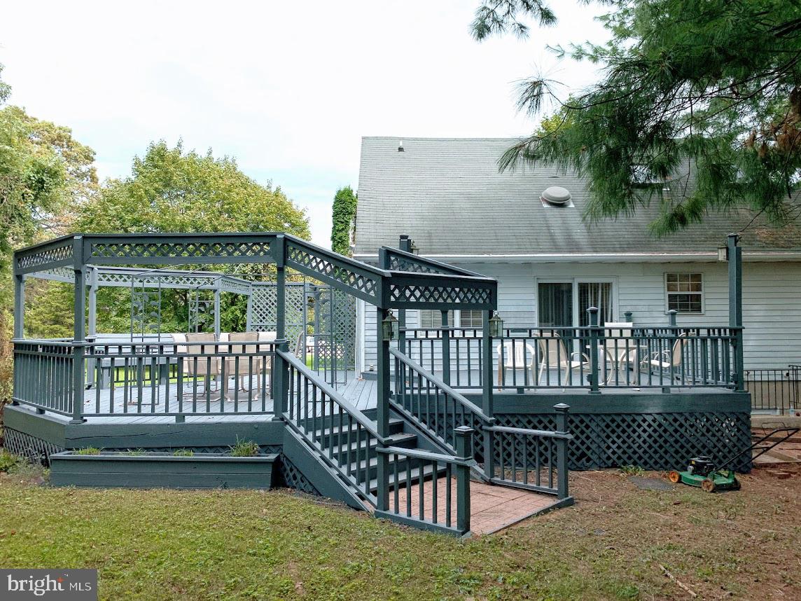 REISTERSTOWN - Residential