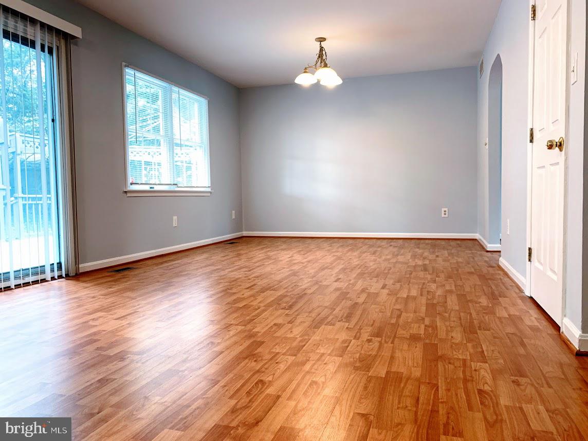 REISTERSTOWN - Residential