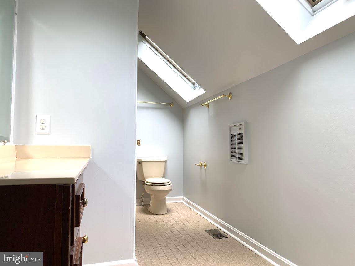 REISTERSTOWN - Residential