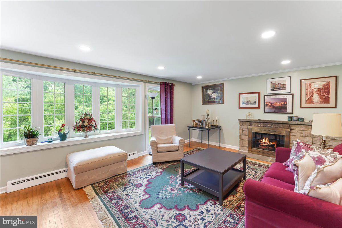 SPRINGFIELD - Residential