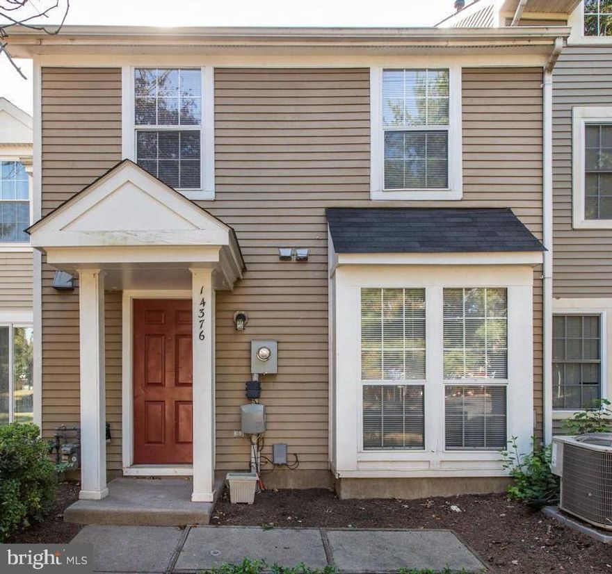 Bright and inviting two-level townhouse in the Newgate community. This home offers 2 bedrooms and 1.5 baths, featuring a kitchen with white cabinetry, quartz countertops, stainless steel appliances, and a pass-through that opens to the dining and living areas. The main level includes durable luxury vinyl flooring, a half bath, and neutral finishes throughout. Upstairs, the primary bedroom features a walk-in closet, with the full bath accessible from both the primary suite and hallway. A separate laundry area is also conveniently located on the upper level. Gas heating and cooking. Community amenities include a pool, tot lot, and tennis courts. Ideally situated near I-66, shopping, and commuter routes. There is a $55 application fee per applicant, and applicants must meet the minimum qualifications of a 600-credit score and a gross annual income of at least 35 times the monthly rent. When applying, please include supporting documents (three most recent pay stubs for each employed applicant, or three years of tax returns for each self-employed applicant). All adult occupants must submit an individual application. The property will be rented in its current condition, and the home will be delivered to the tenants in the same condition as seen during the showing and at the time of lease signing.