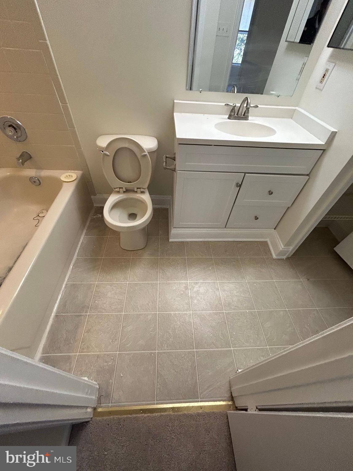 NEWGATE - Residential Lease