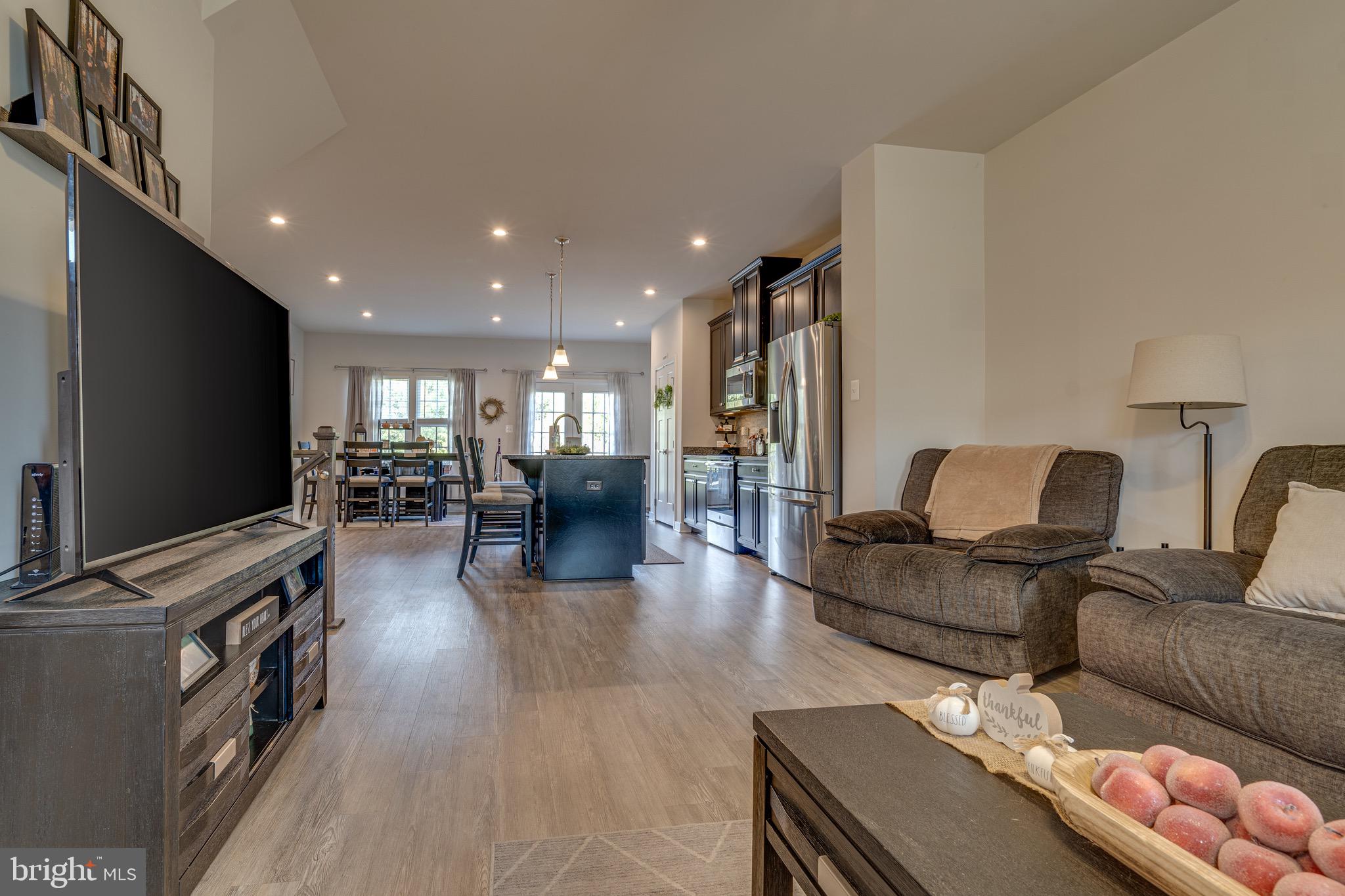 POTOMAC STATION - Residential