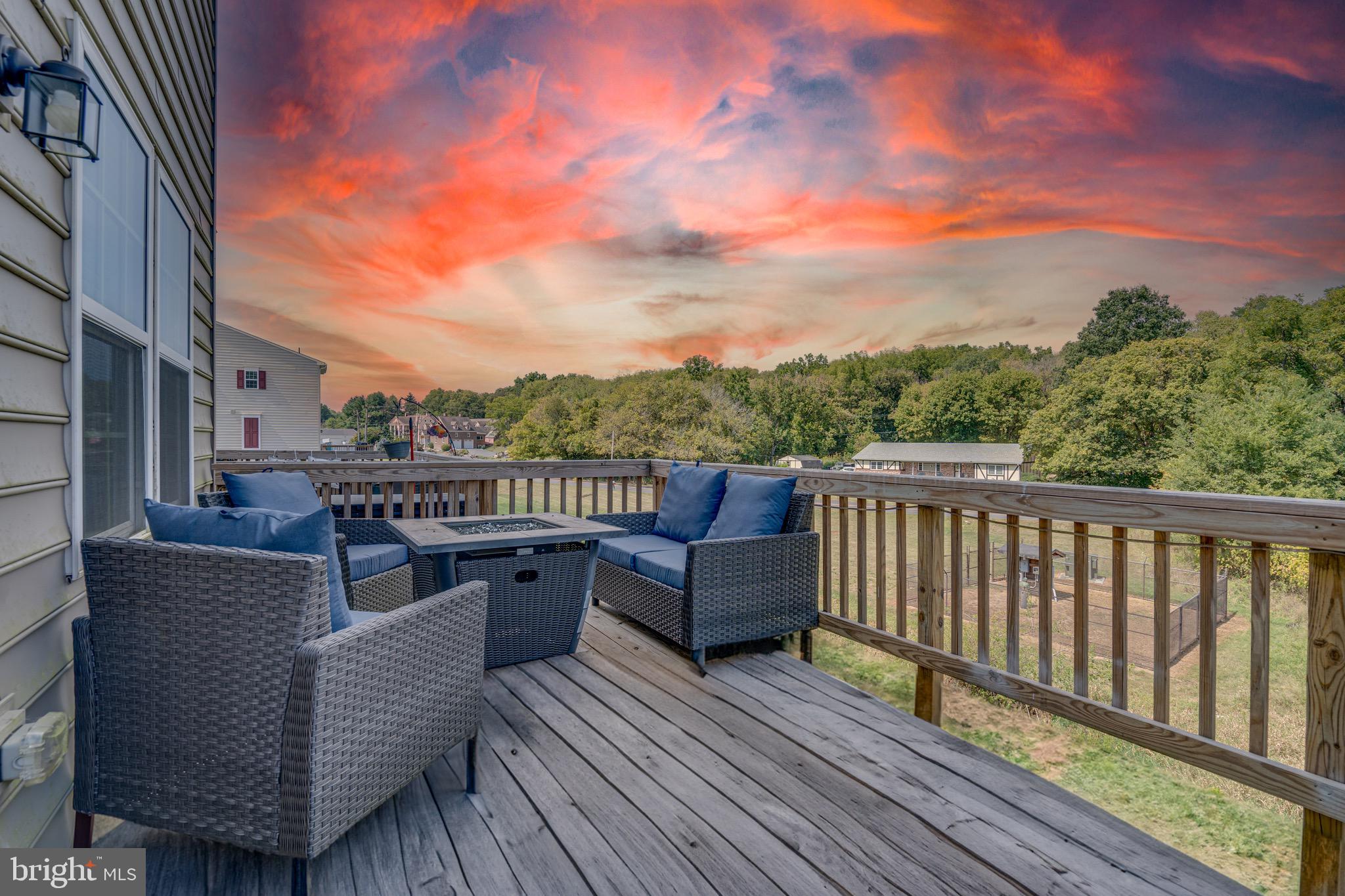 POTOMAC STATION - Residential