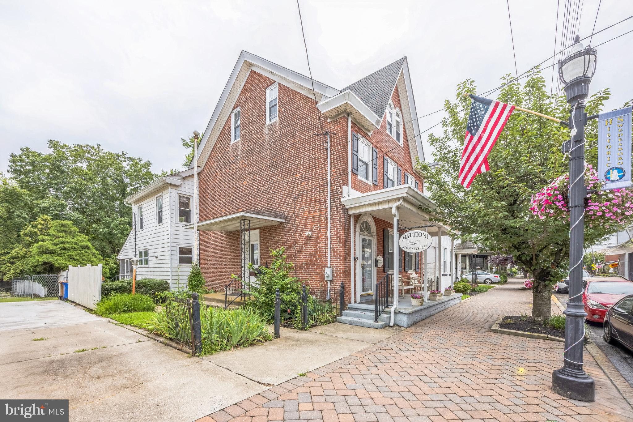 1316 KINGS HIGHWAY