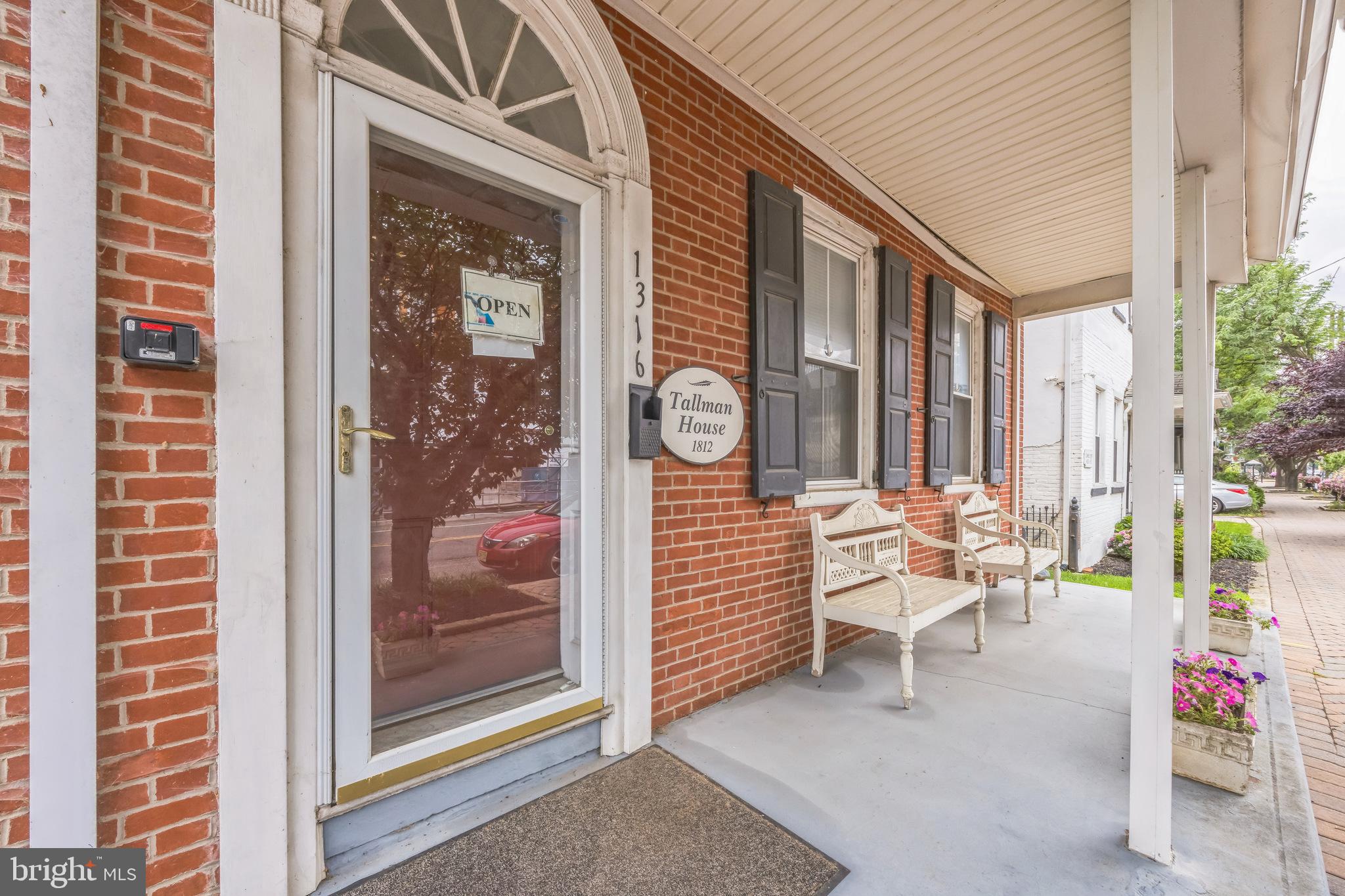 1316 KINGS HIGHWAY